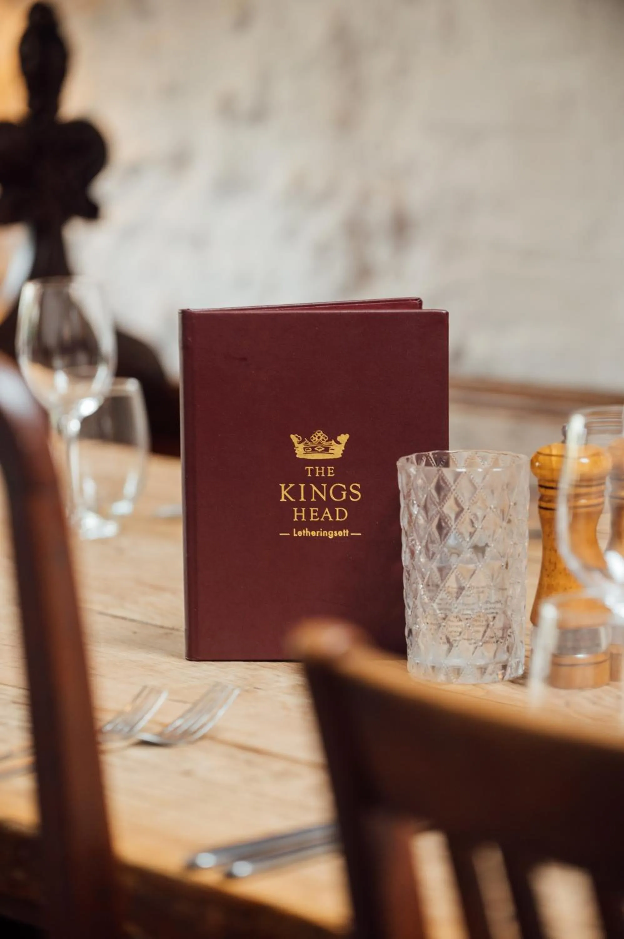 Restaurant/places to eat in The King's Head