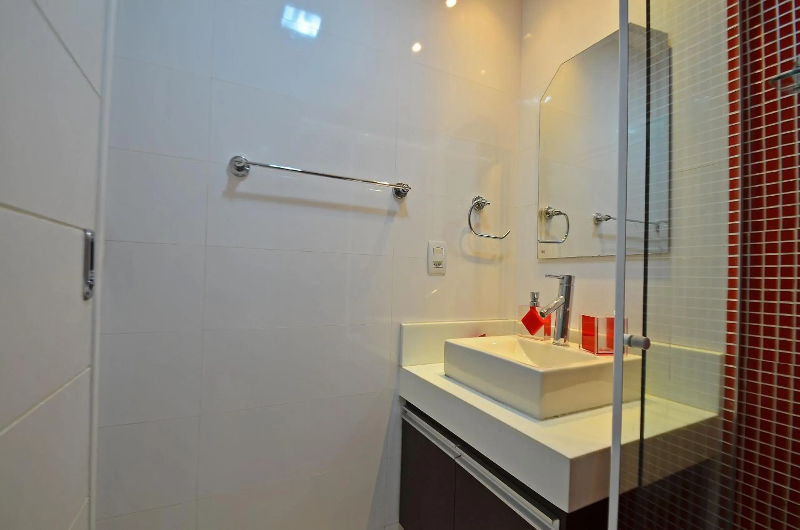 Bathroom in Confortável 3Qts: Vista Lateral Mar