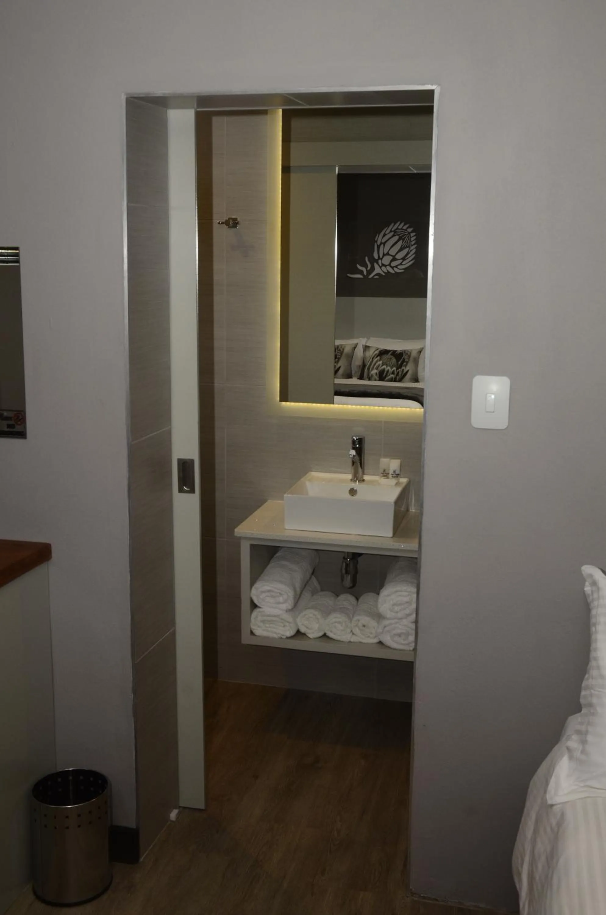 Bed in Tsessebe Guesthouse