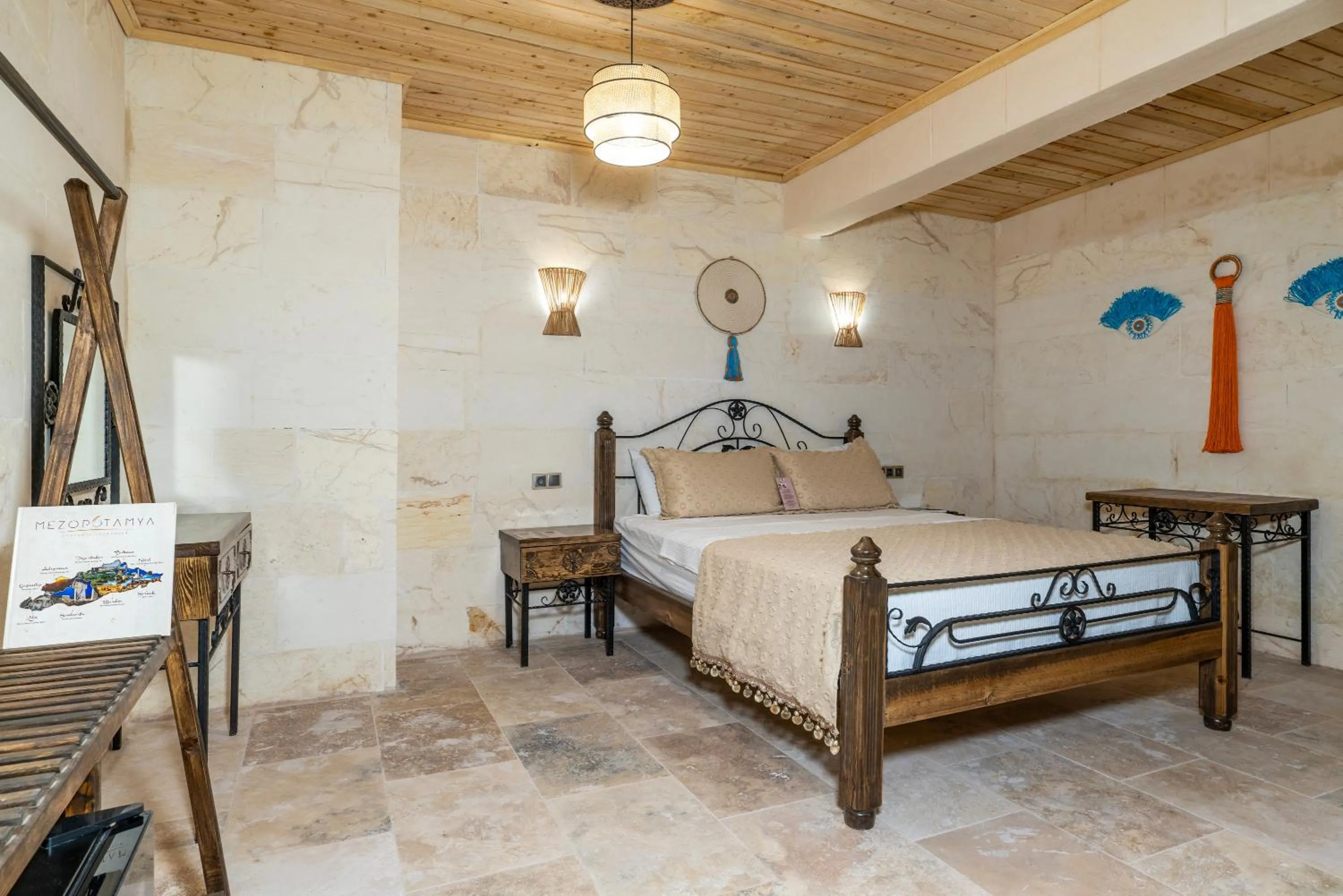 Bed in ASTARTE HOTEL