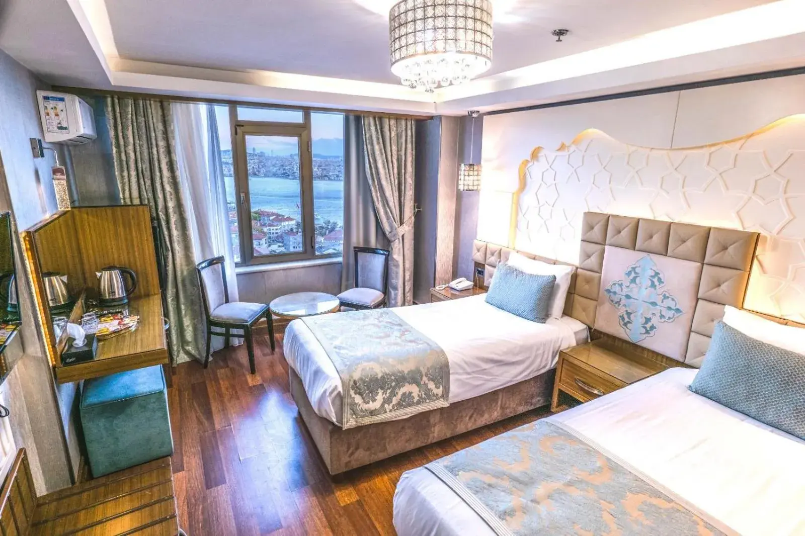 Superior Sea View with Balcony in Grand Star Hotel Bosphorus & Spa Superior Sea View with Balcony in Grand Star Hotel Bosphorus & Spa