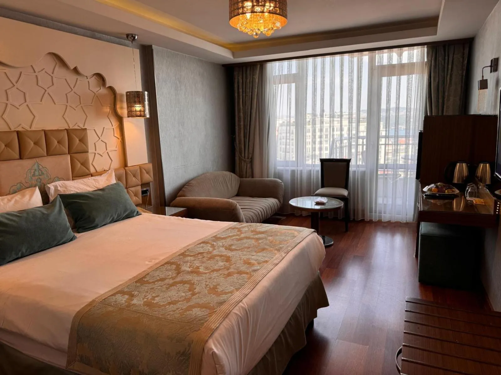 Photo of the whole room, Bed in Grand Star Hotel Bosphorus & Spa