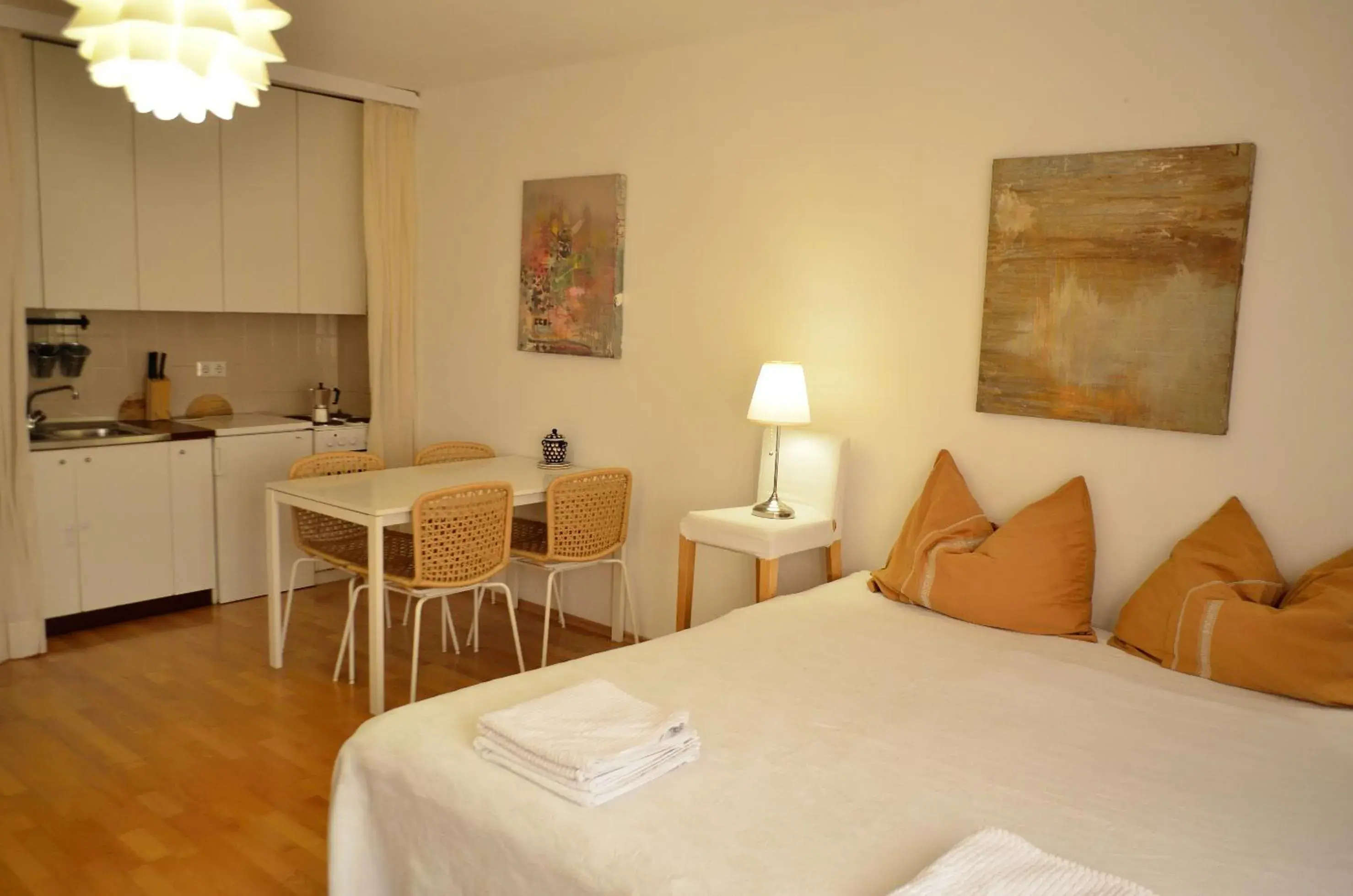 Urban Living Belvedere Studio Urban Living Belvedere Studio