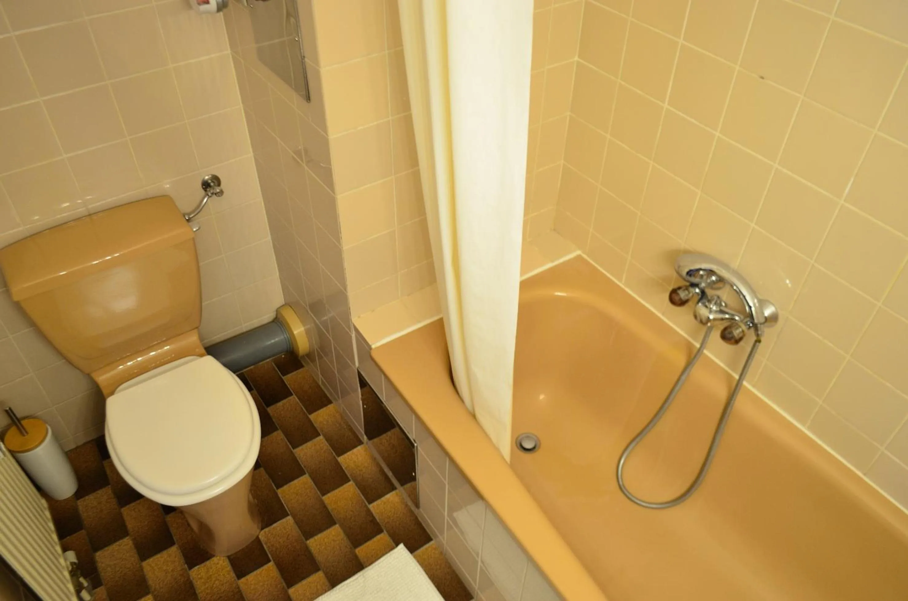 Bathroom in Urban Living Belvedere Studio