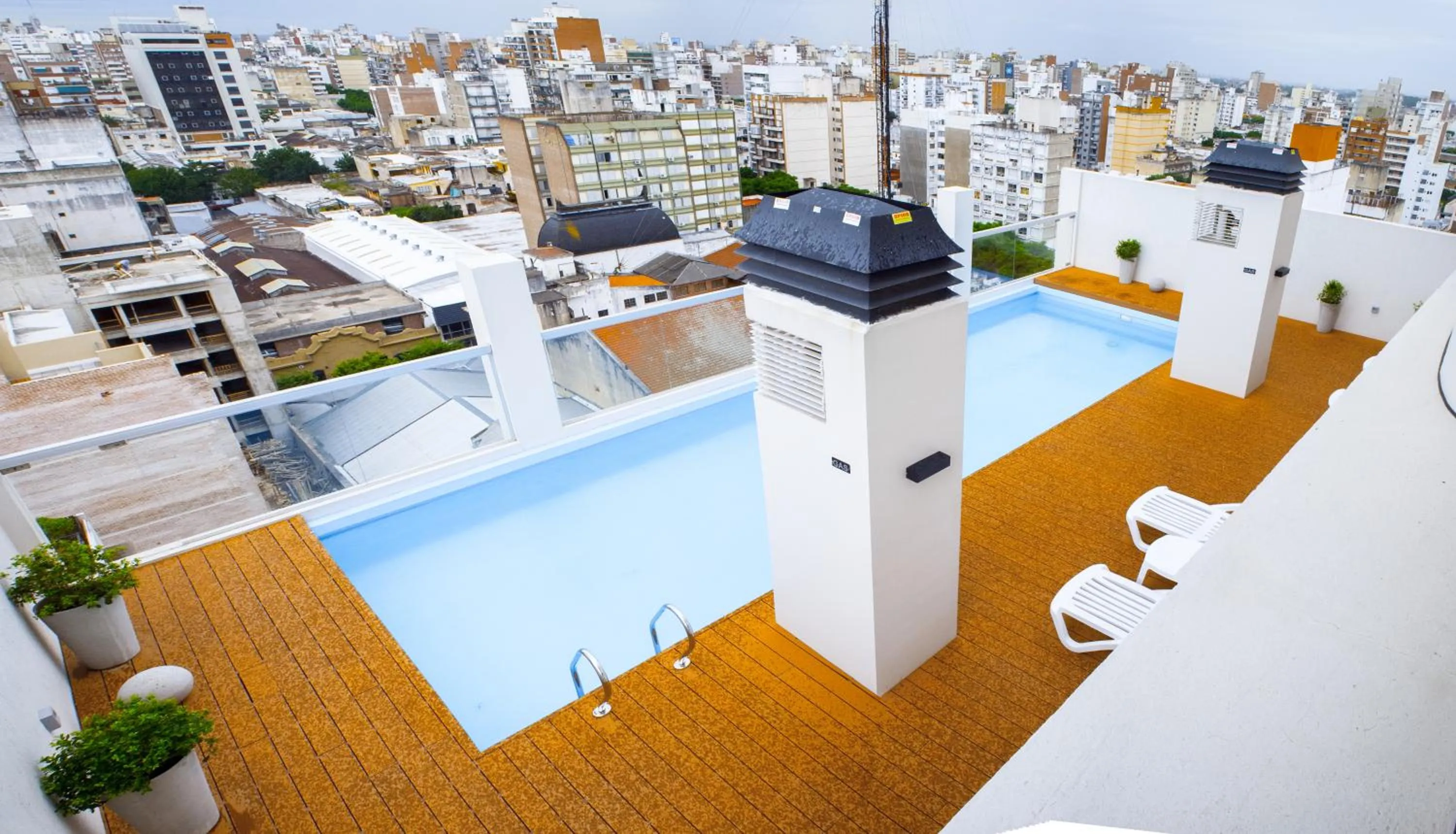 Swimming pool in Amérian Rosario