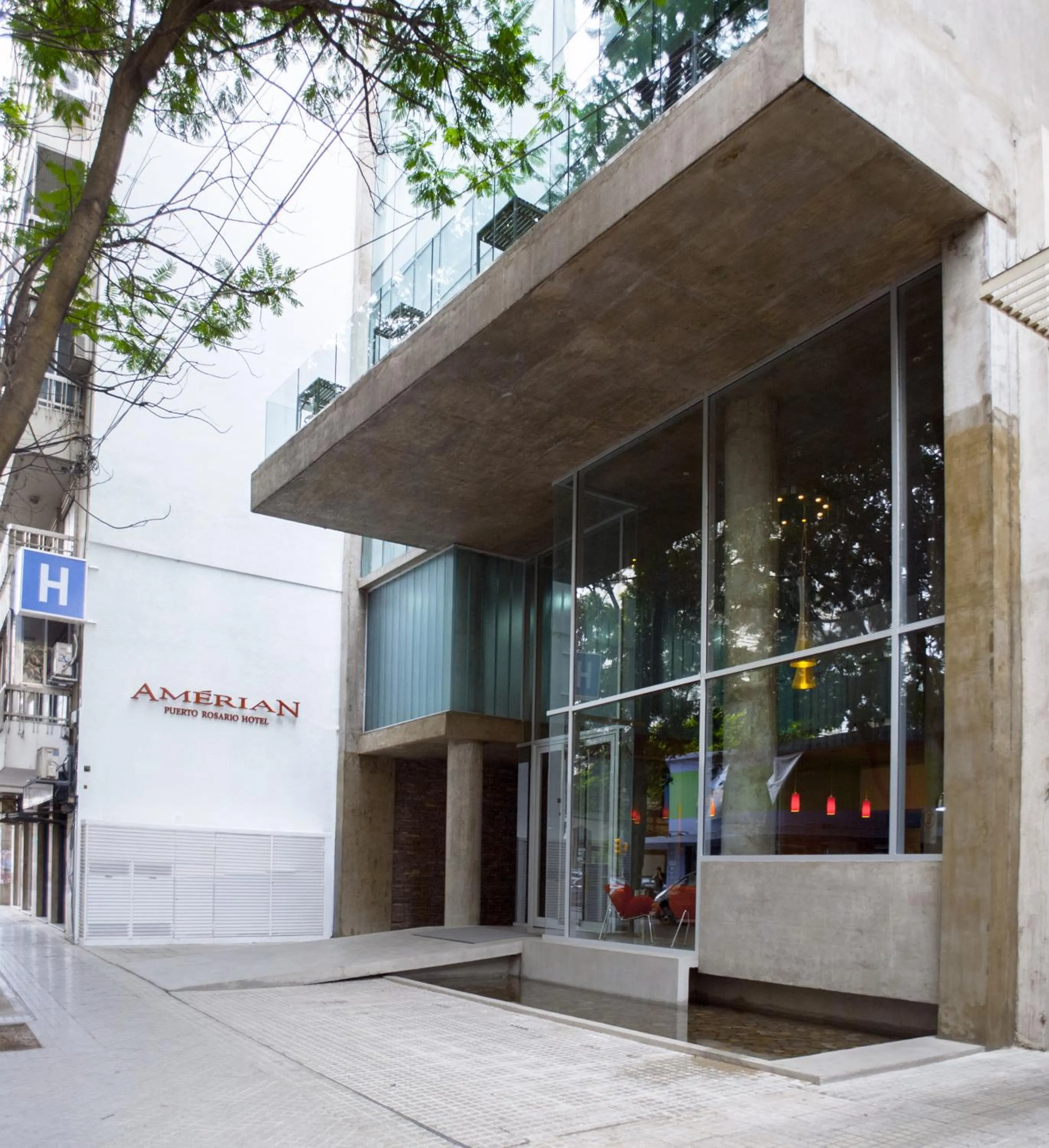 Facade/entrance in Amérian Rosario