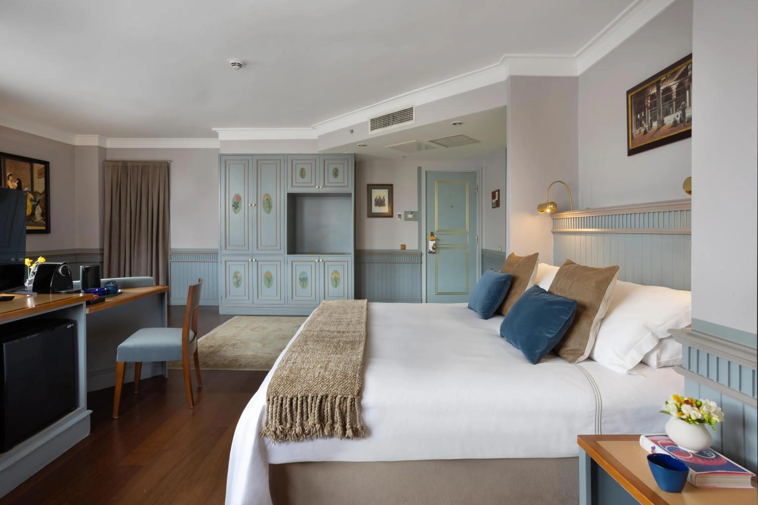 Photo of the whole room, Bed in Armada Istanbul Old City Hotel