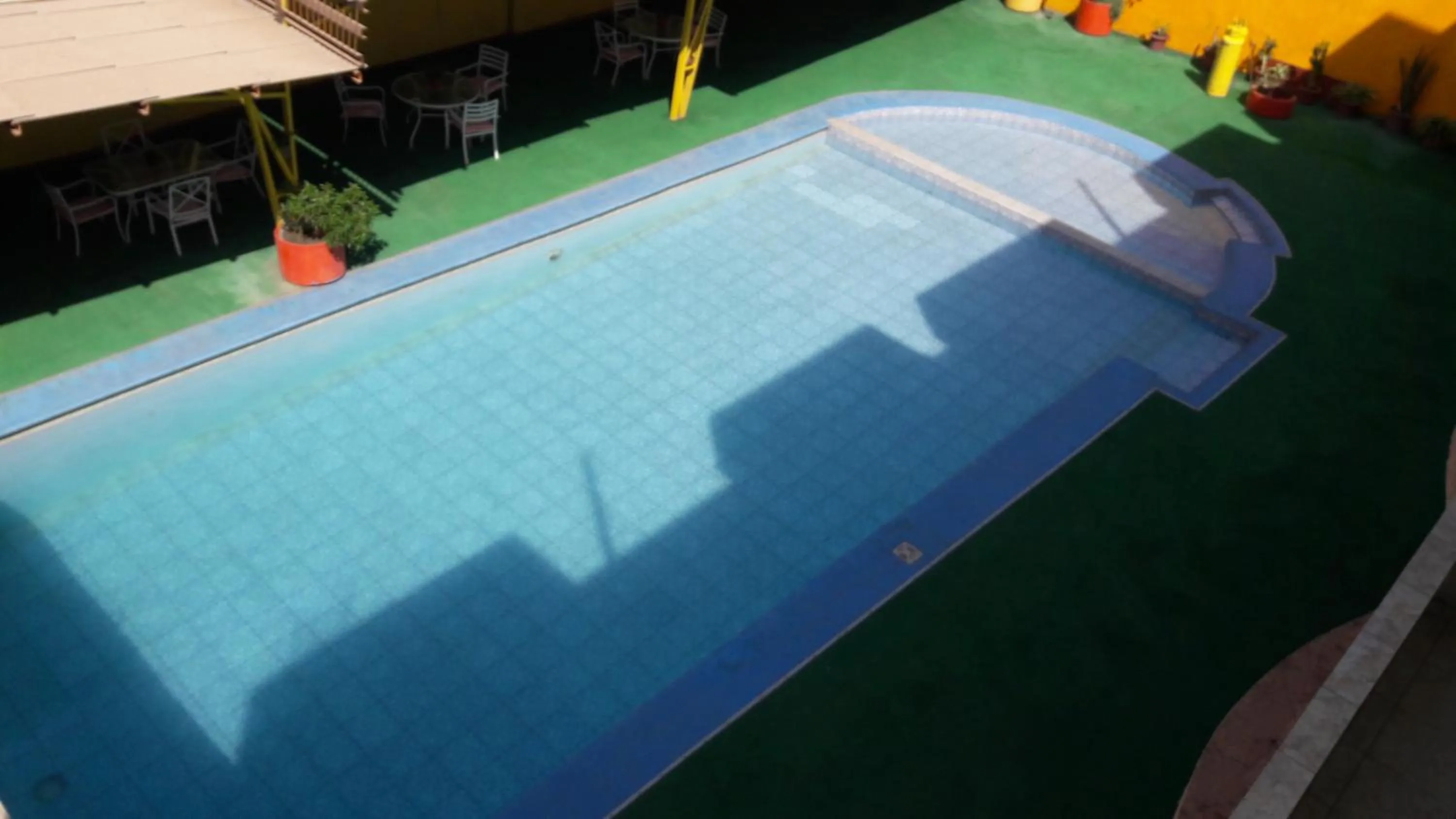 Swimming pool in Hotel Costa Pacifico