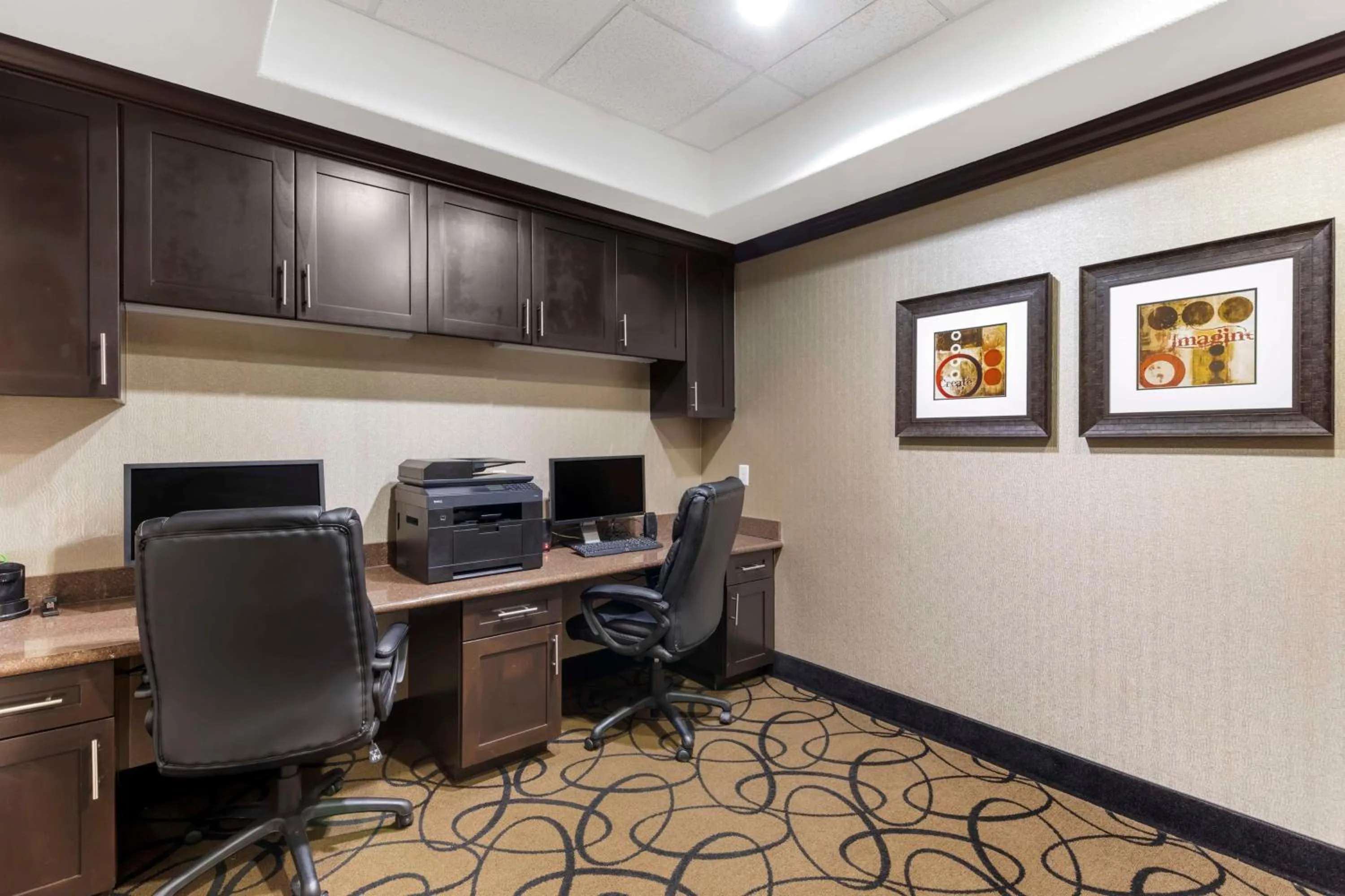Business facilities in Best Western Plus Classic Inn and Suites