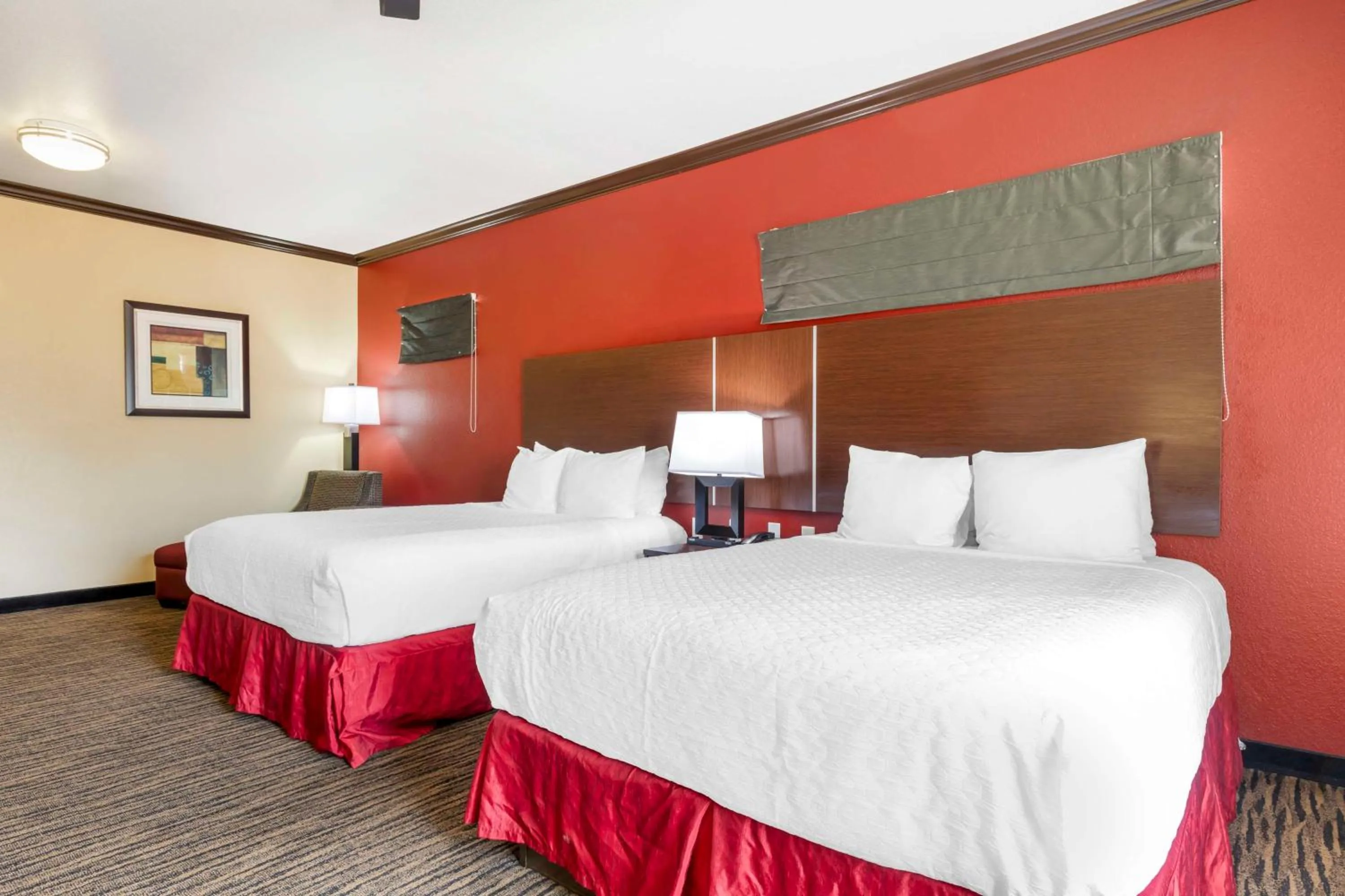 Bedroom, Bed in Best Western Plus Classic Inn and Suites