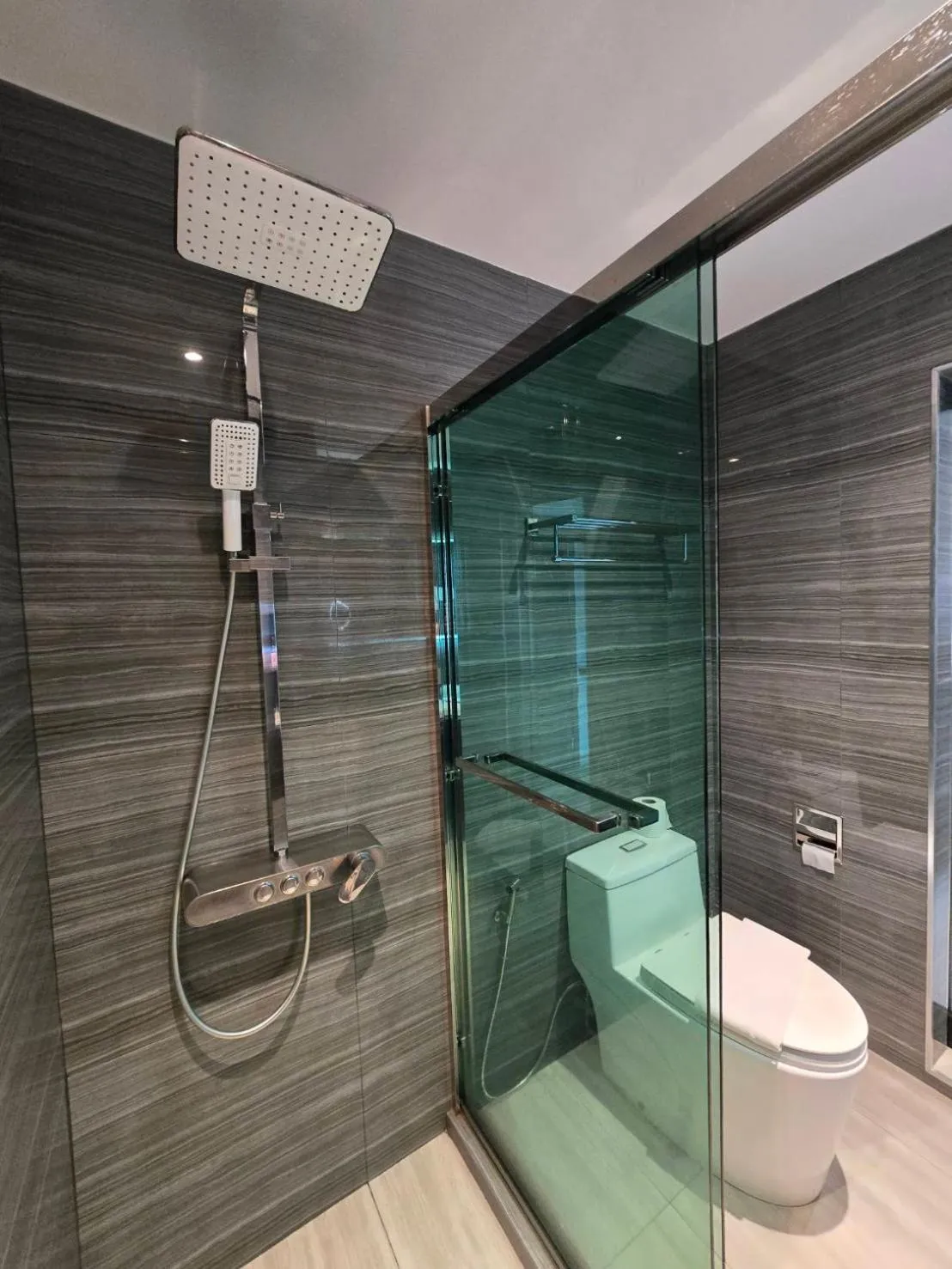 Bathroom in THE TJ HOTEL Pattaya