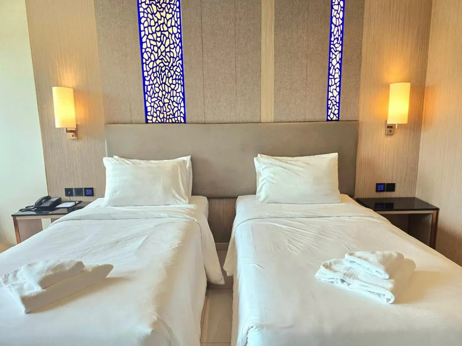 Deluxe Twin Room with Balcony in THE TJ HOTEL Pattaya Deluxe Twin Room with Balcony in THE TJ HOTEL Pattaya