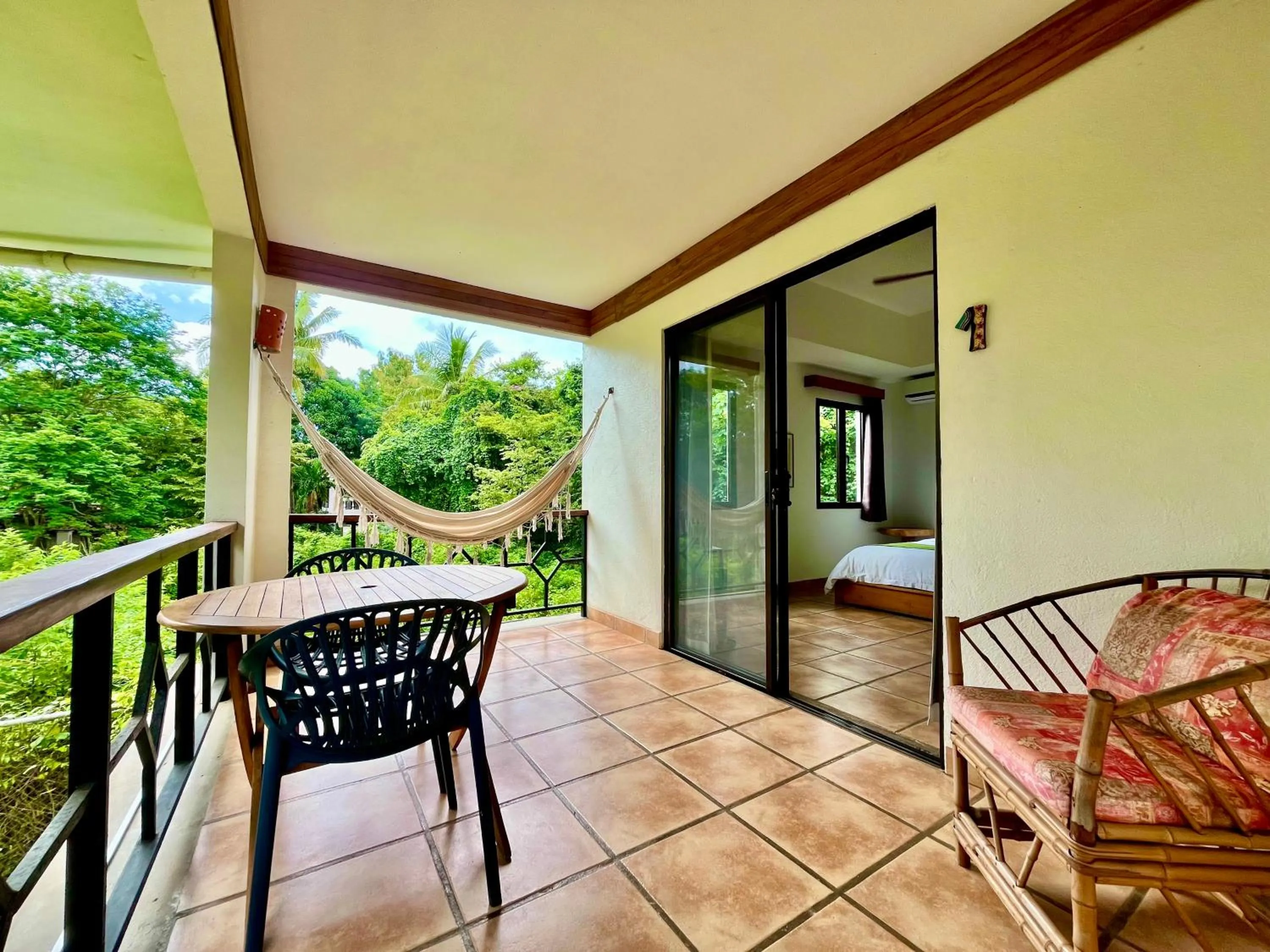 Balcony/Terrace in Hotel El Manglar y Cantarana