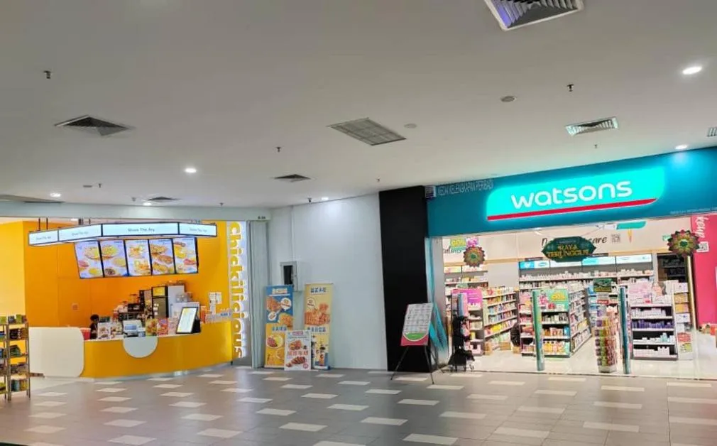 Shopping Area in LI HUA HOTEL , BINTULU SENTRAL