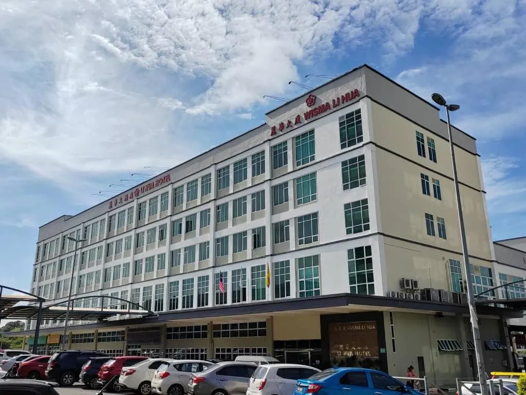 Property building in LI HUA HOTEL , BINTULU SENTRAL