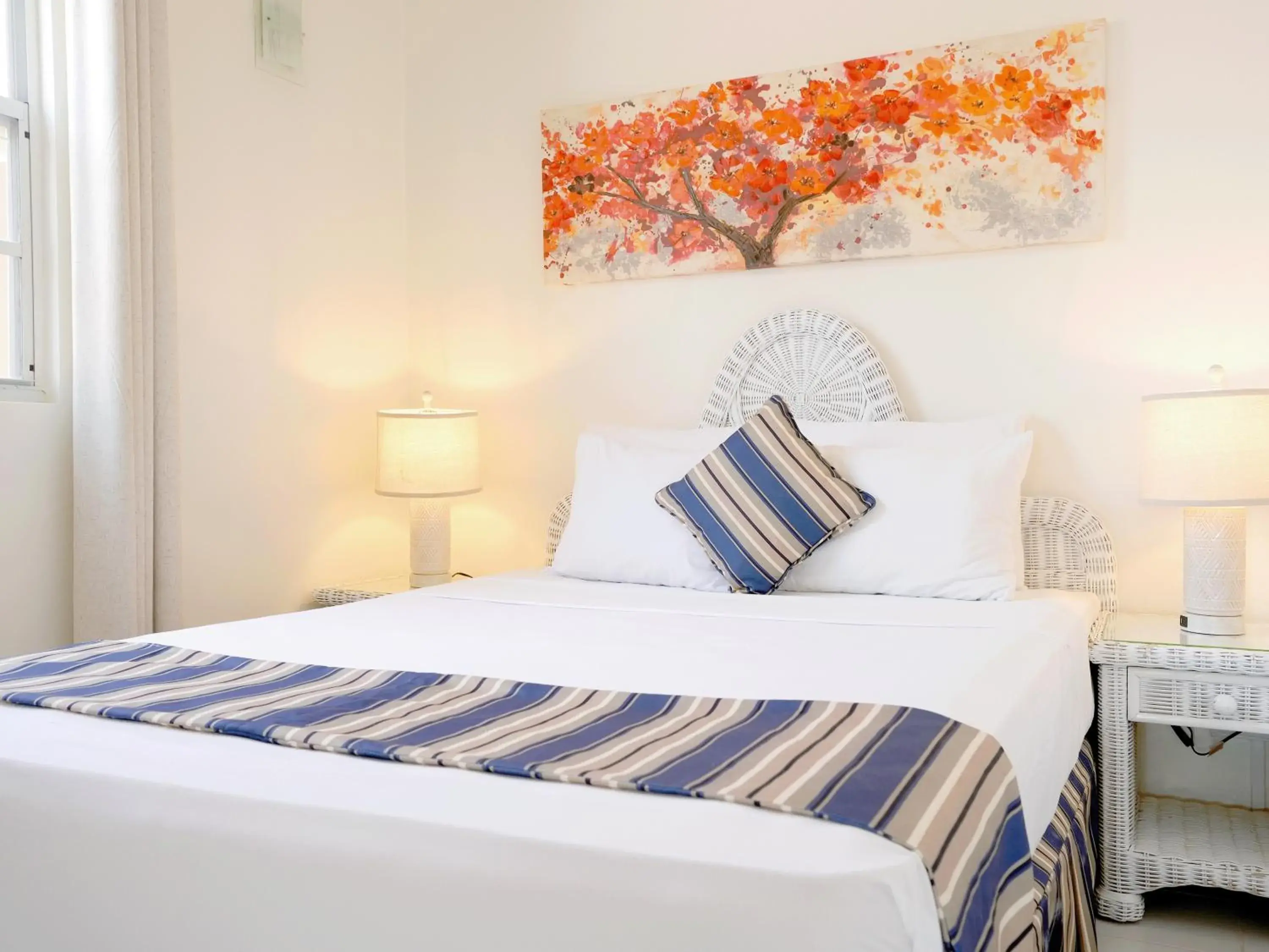 Junior Suite - single occupancy in Worthing Court Apartment Hotel Junior Suite - single occupancy in Worthing Court Apartment Hotel