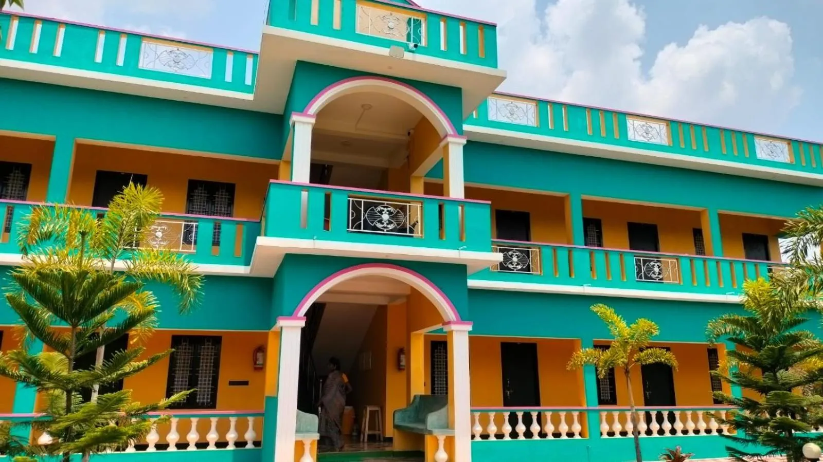 Property building in Paradise Forest Resort