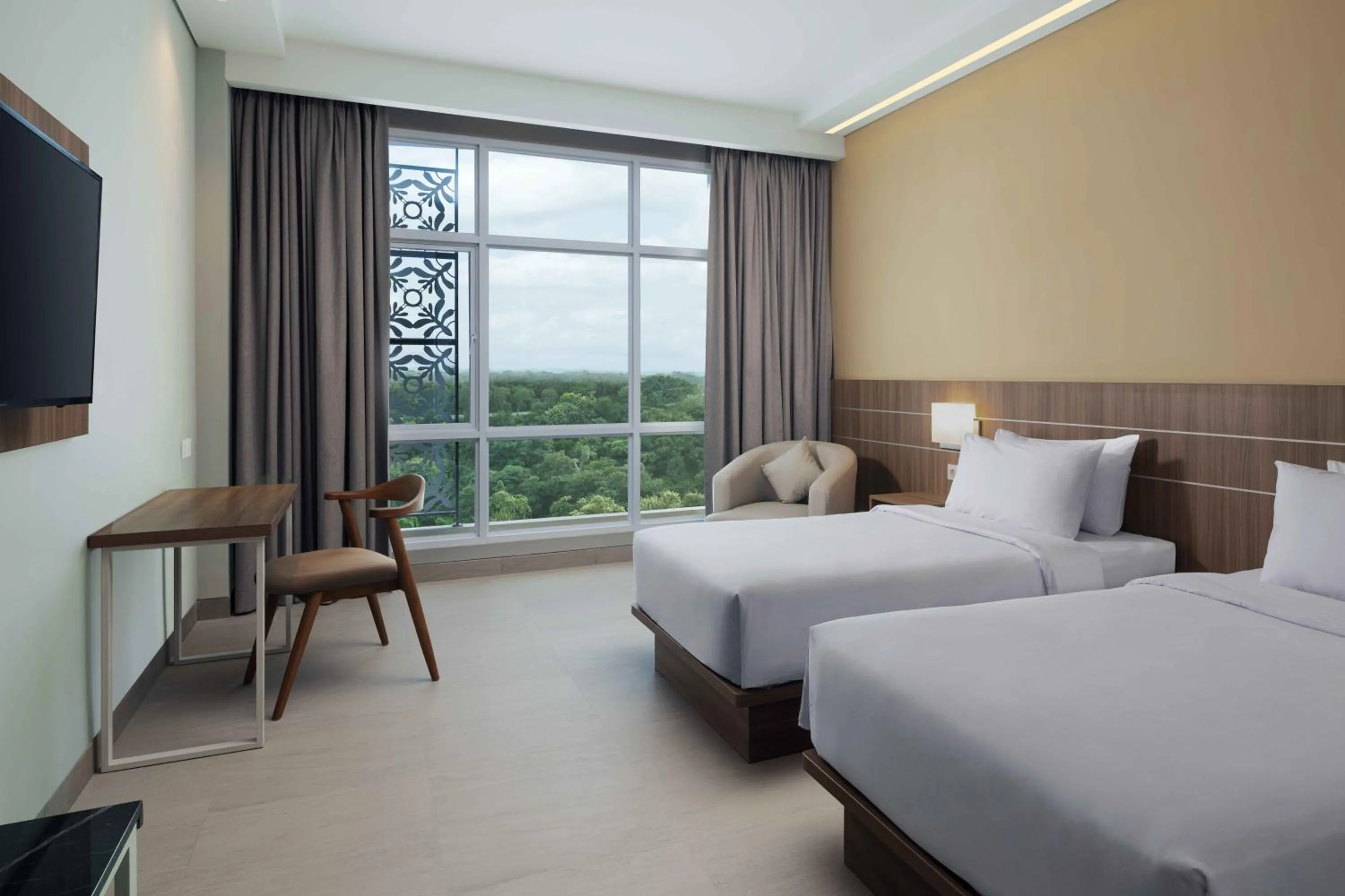 Bed in Hotel Santika Gunungkidul