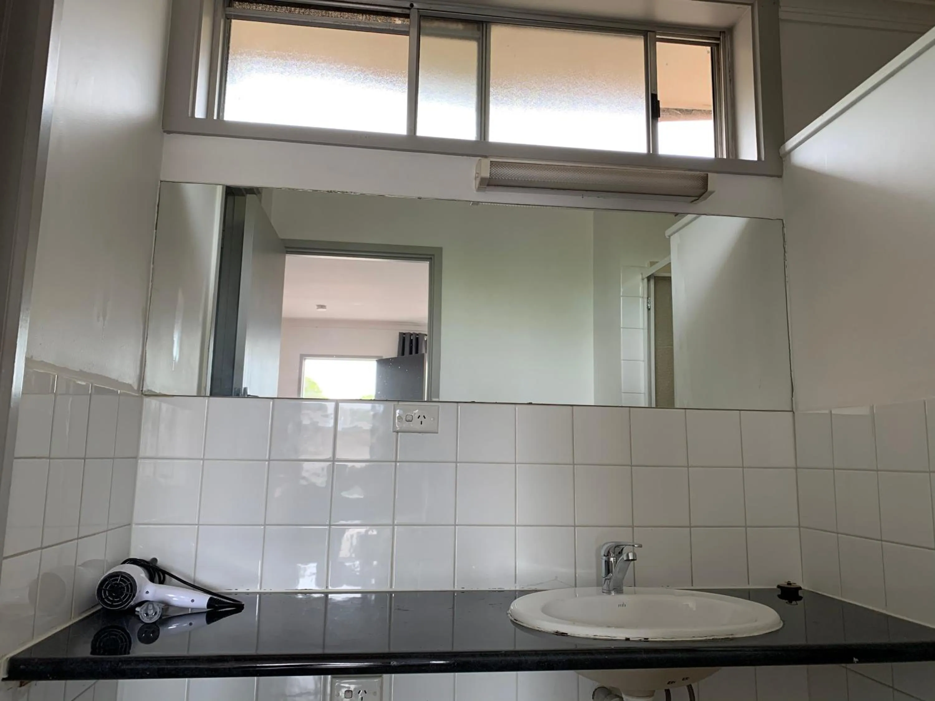 Beaconsfield Lodge Motel