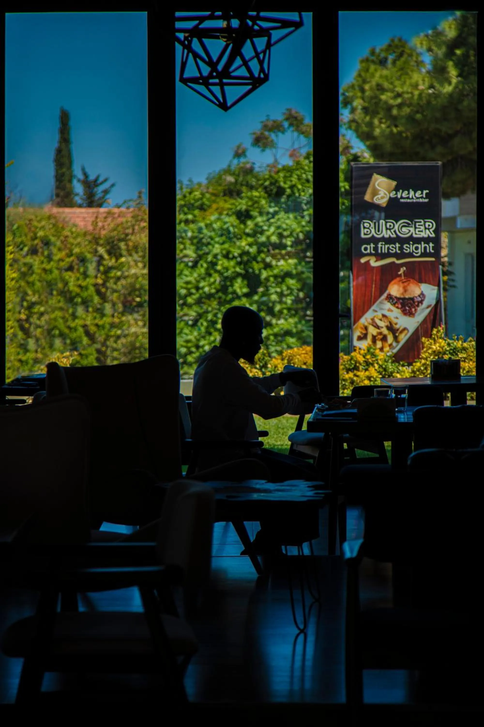 Restaurant/places to eat in Palmonte Suites Hotel & SPA