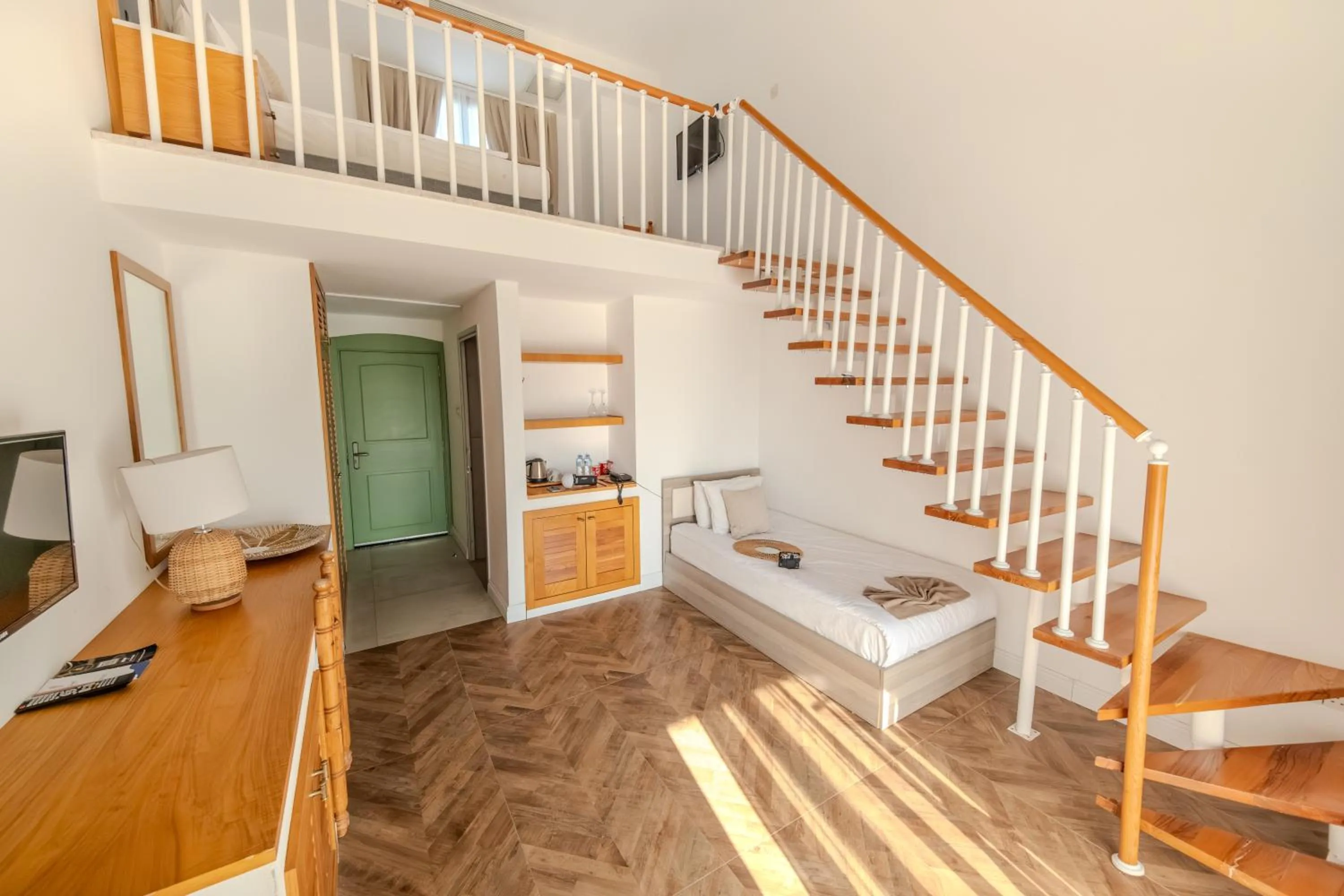 Bed in Palmonte Suites Hotel & SPA