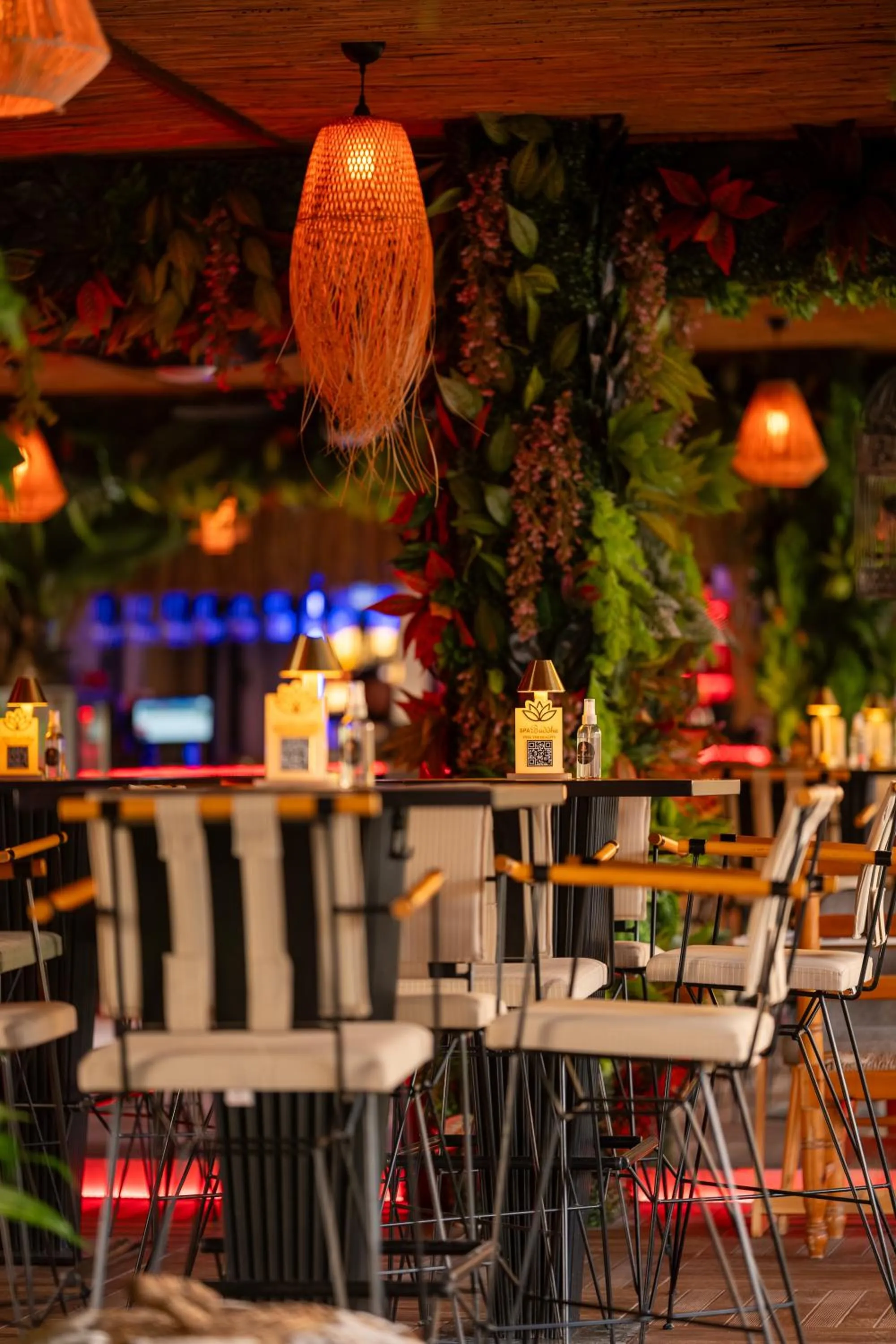 Restaurant/places to eat in Palmonte Suites Hotel & SPA