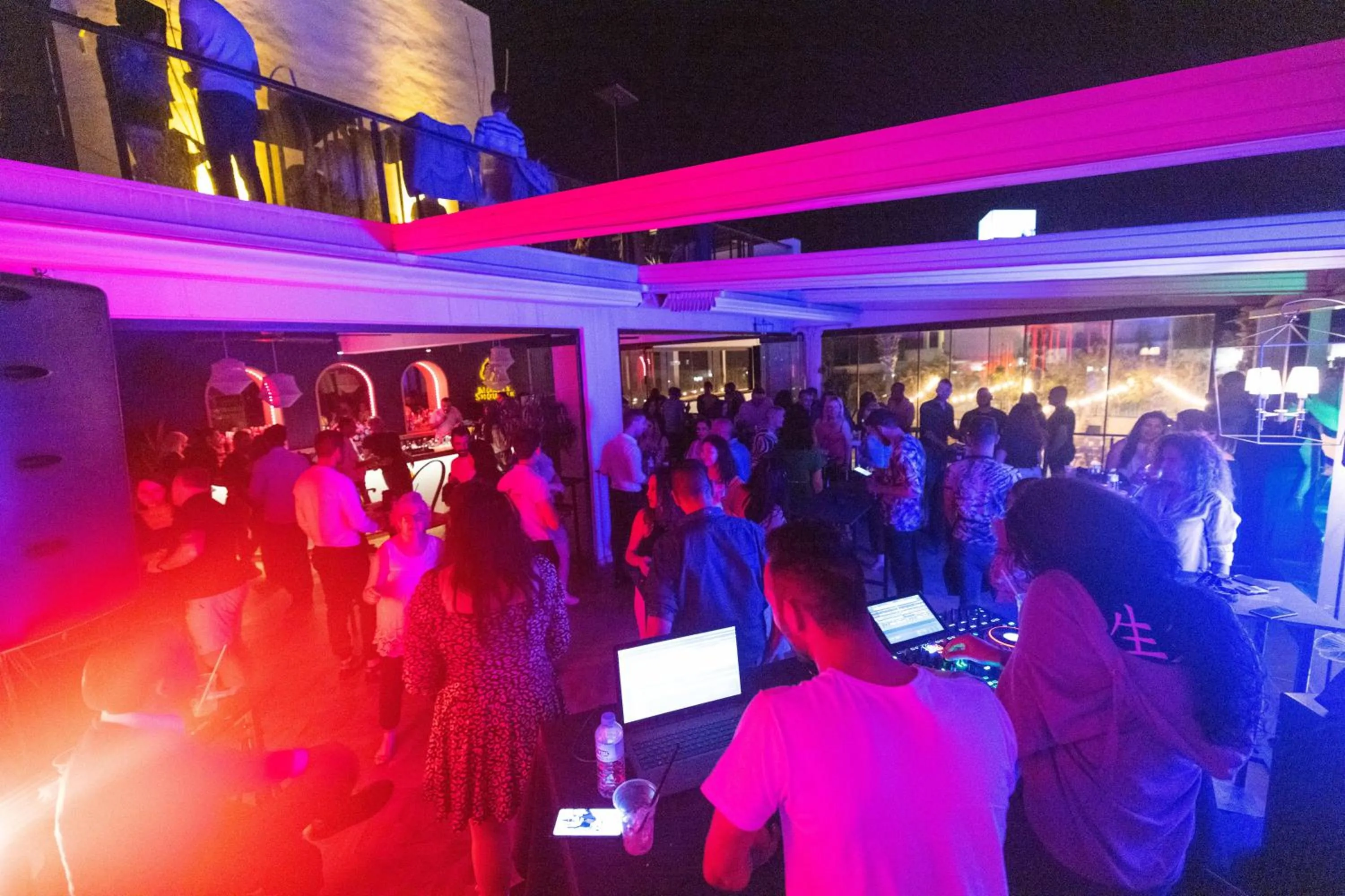 Lounge or bar in Palmonte Suites Hotel & SPA