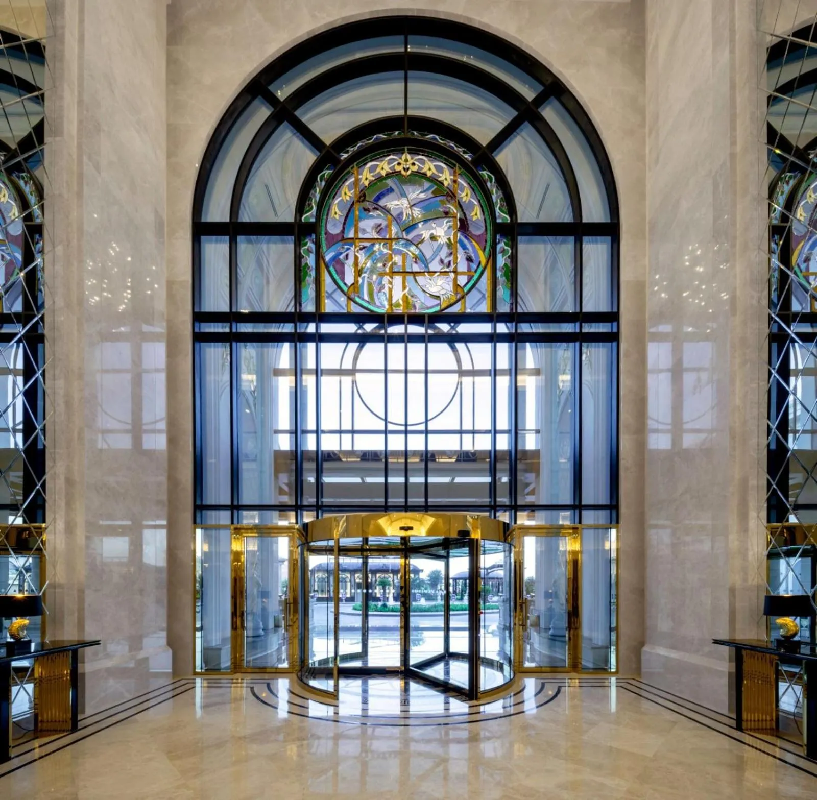 Lobby or reception in Merit Royal Diamond Hotel & SPA