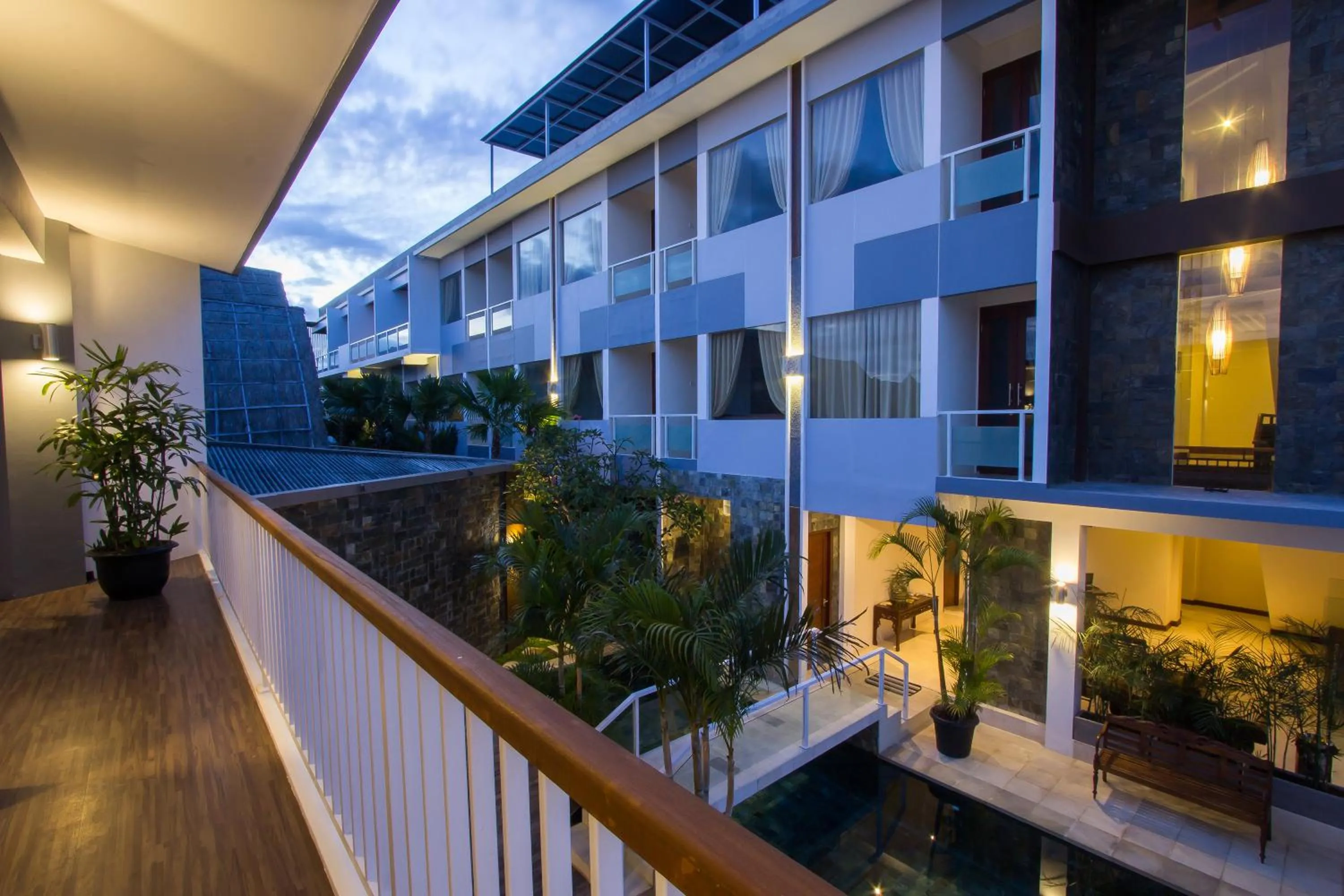 Night in M Suite Bali