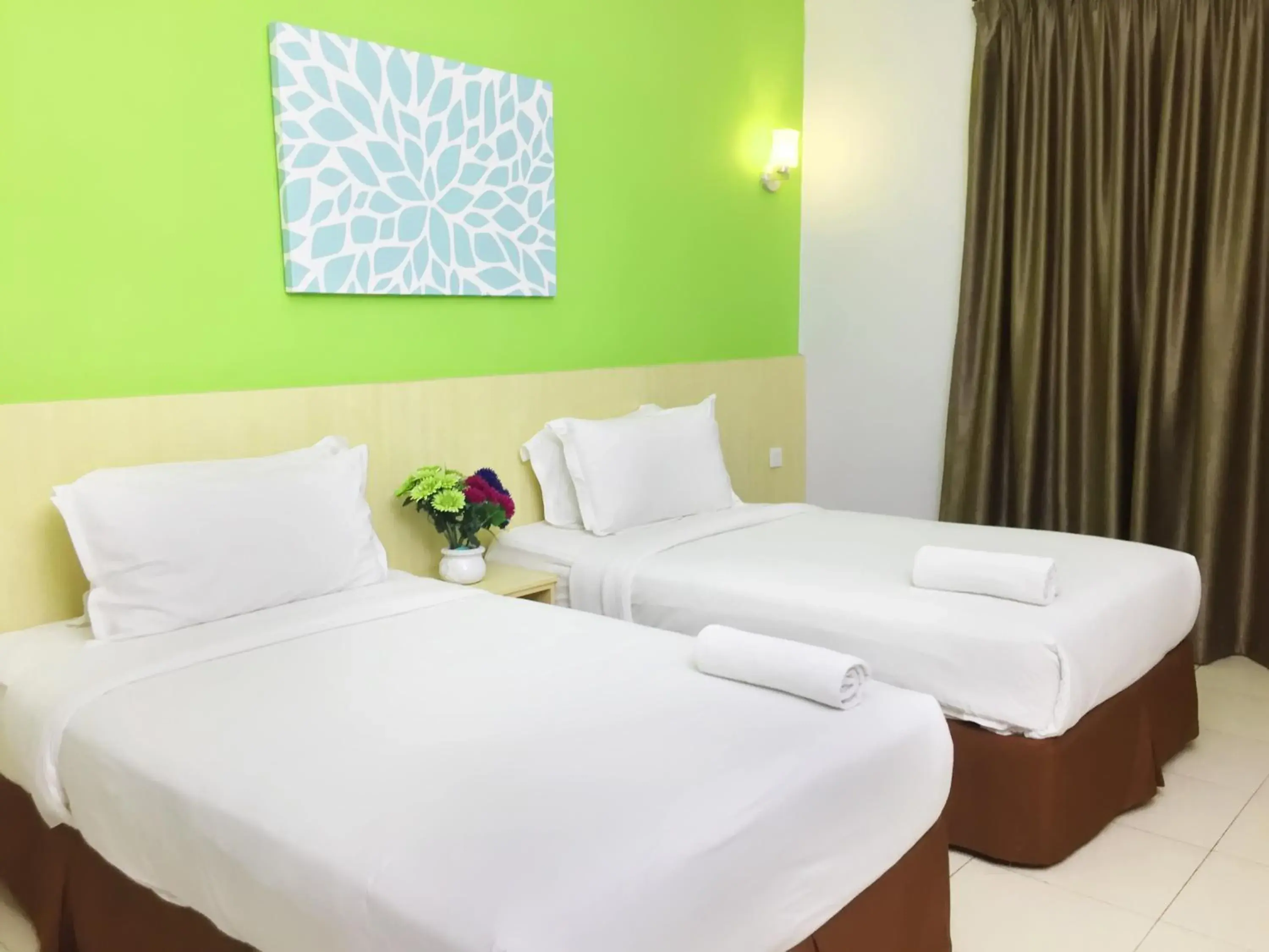 Superior Twin Room in Temasek Hotel Superior Twin Room in Temasek Hotel