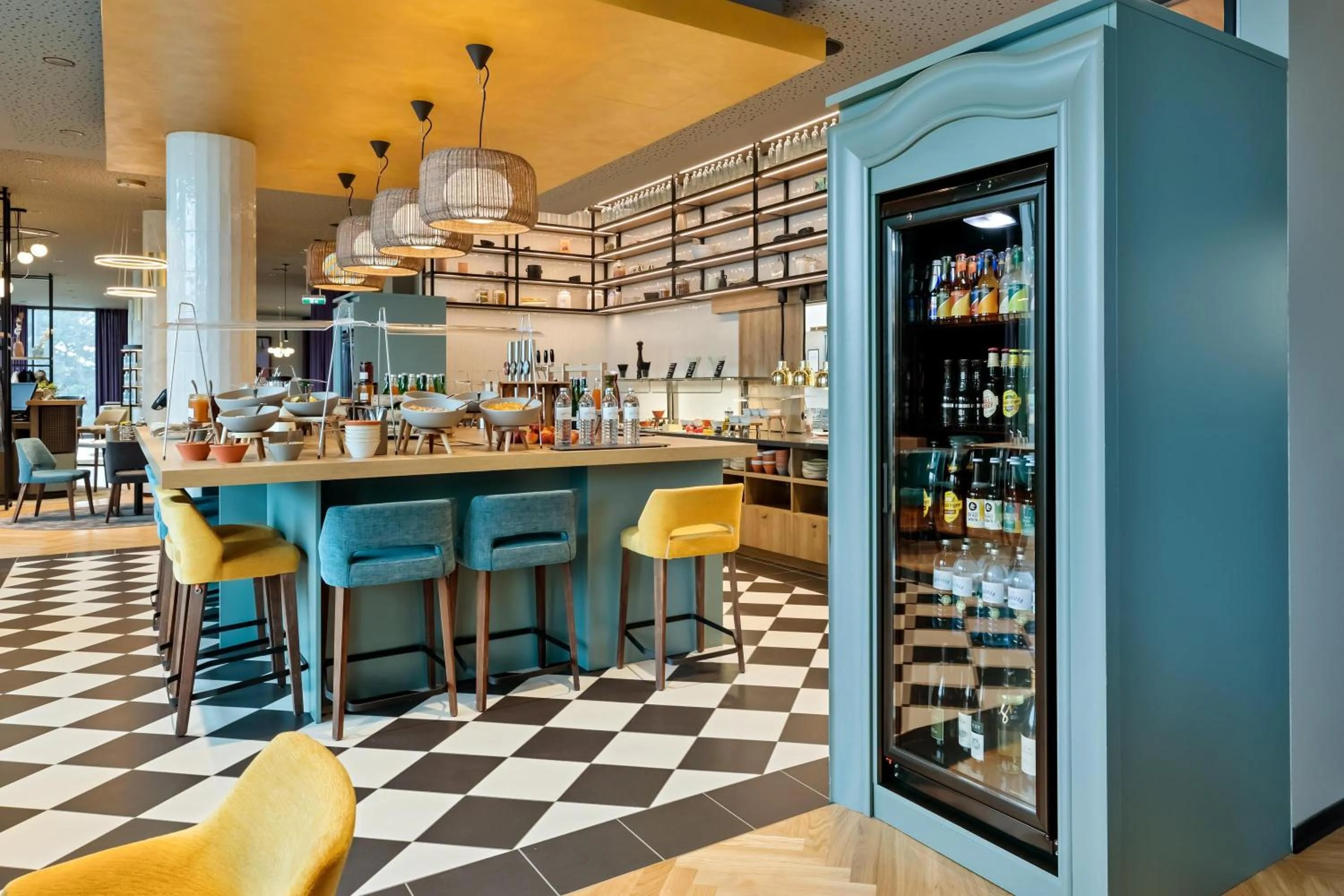 Lounge or bar in Spark by Hilton Vienna Donaustadt