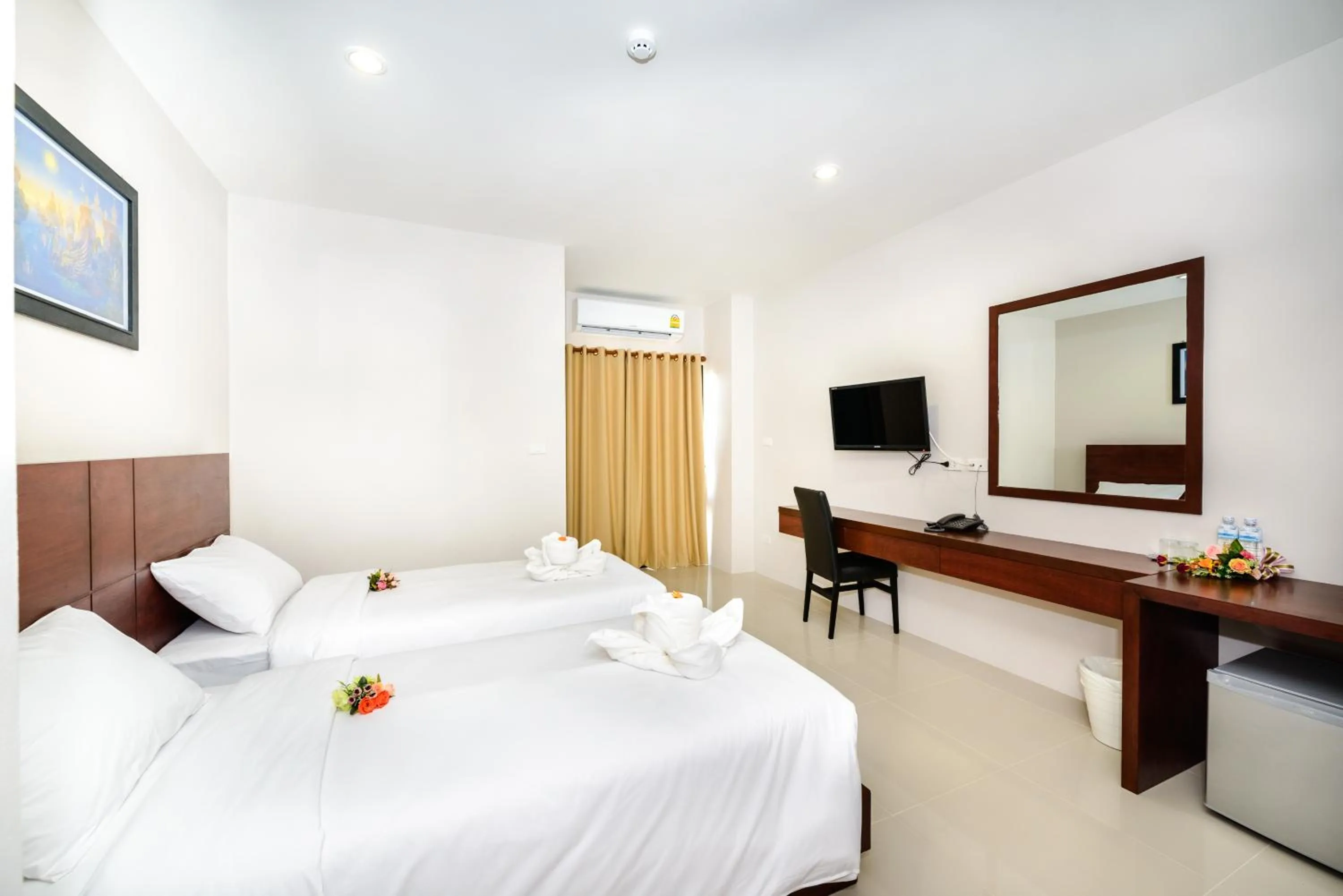 Bed in The Topaz Residence Phuket Town