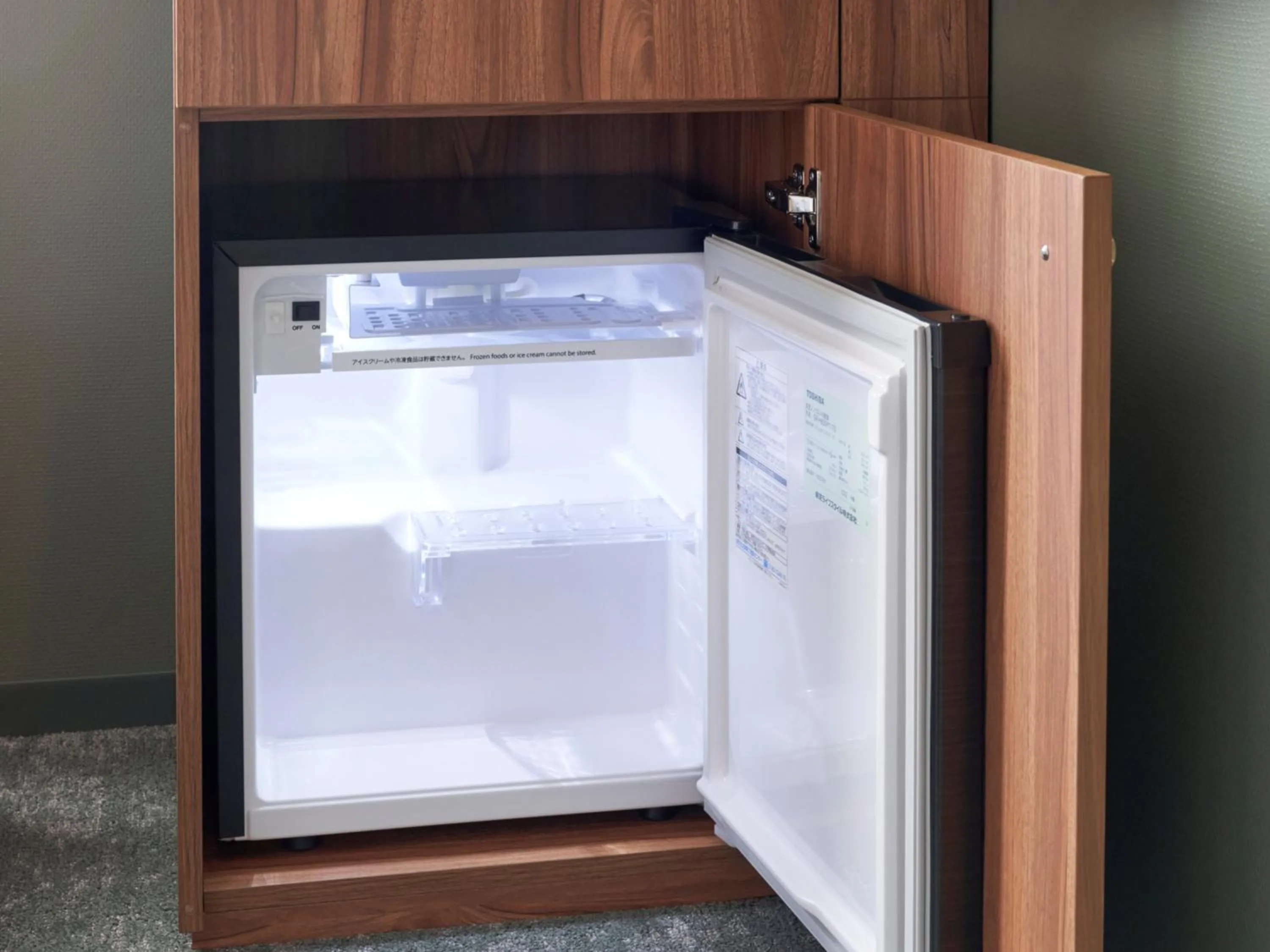 Area and facilities in CROSS Life Hakata Tenjin