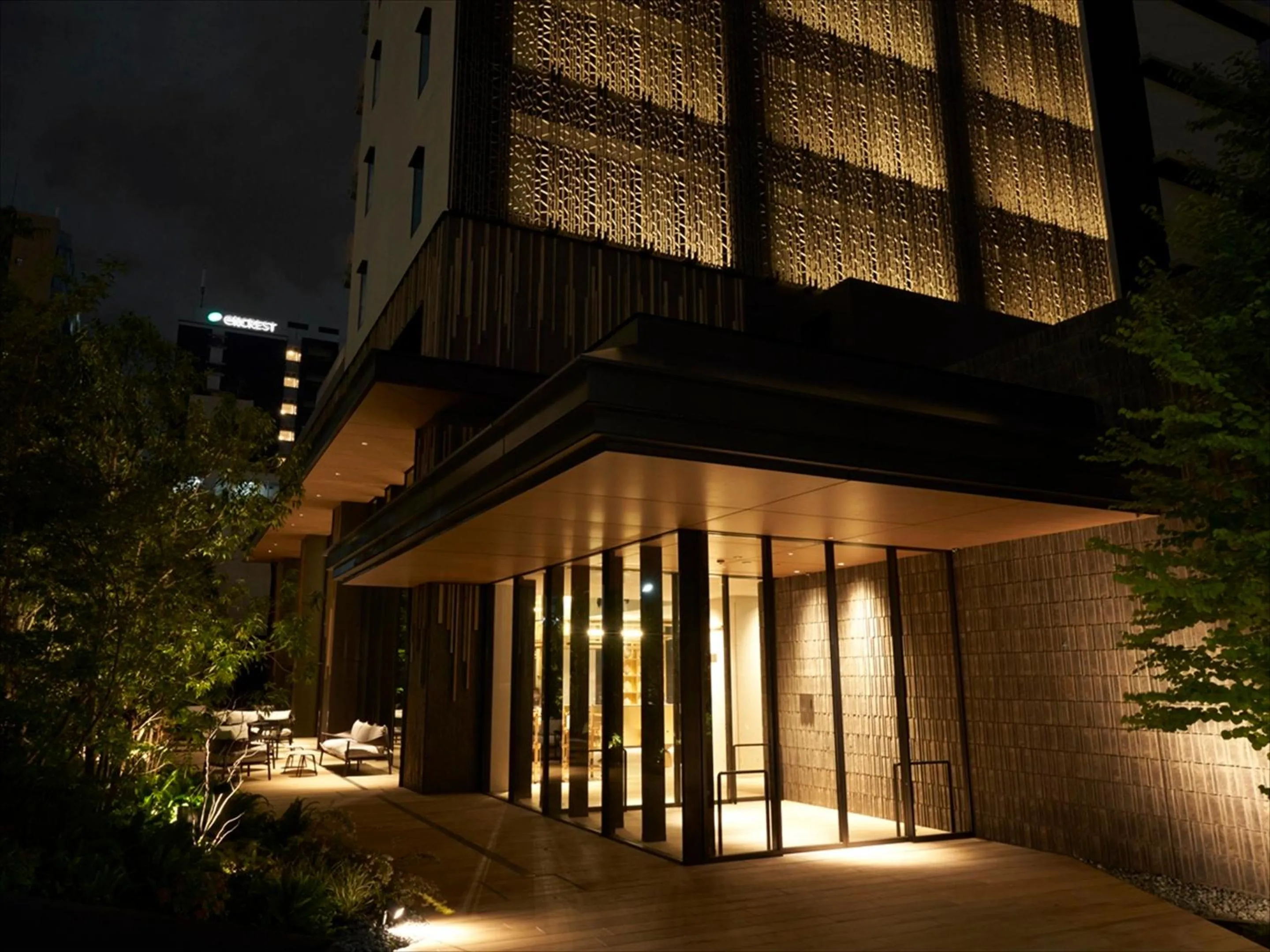 Property building in CROSS Life Hakata Tenjin