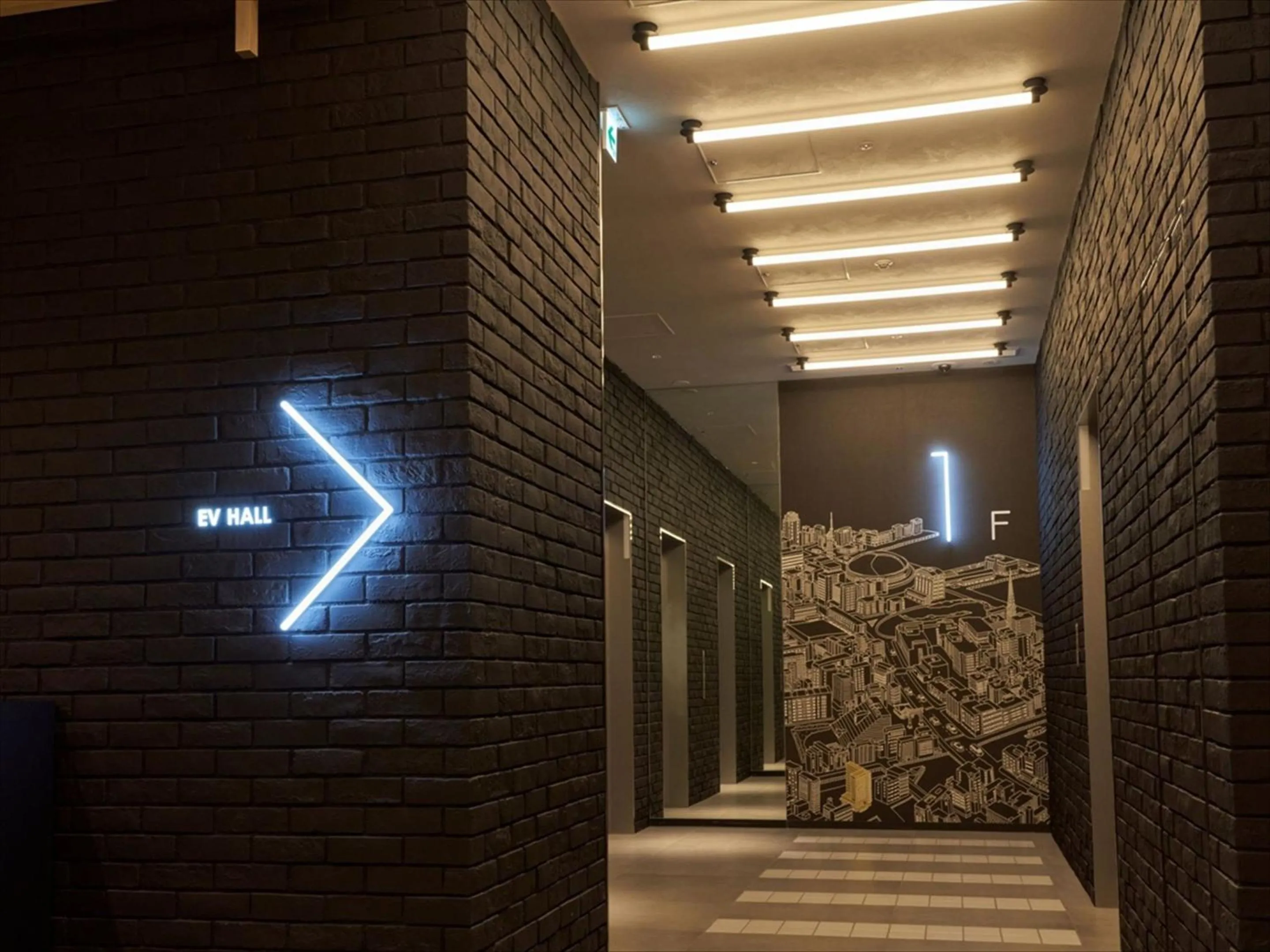 Area and facilities in CROSS Life Hakata Tenjin