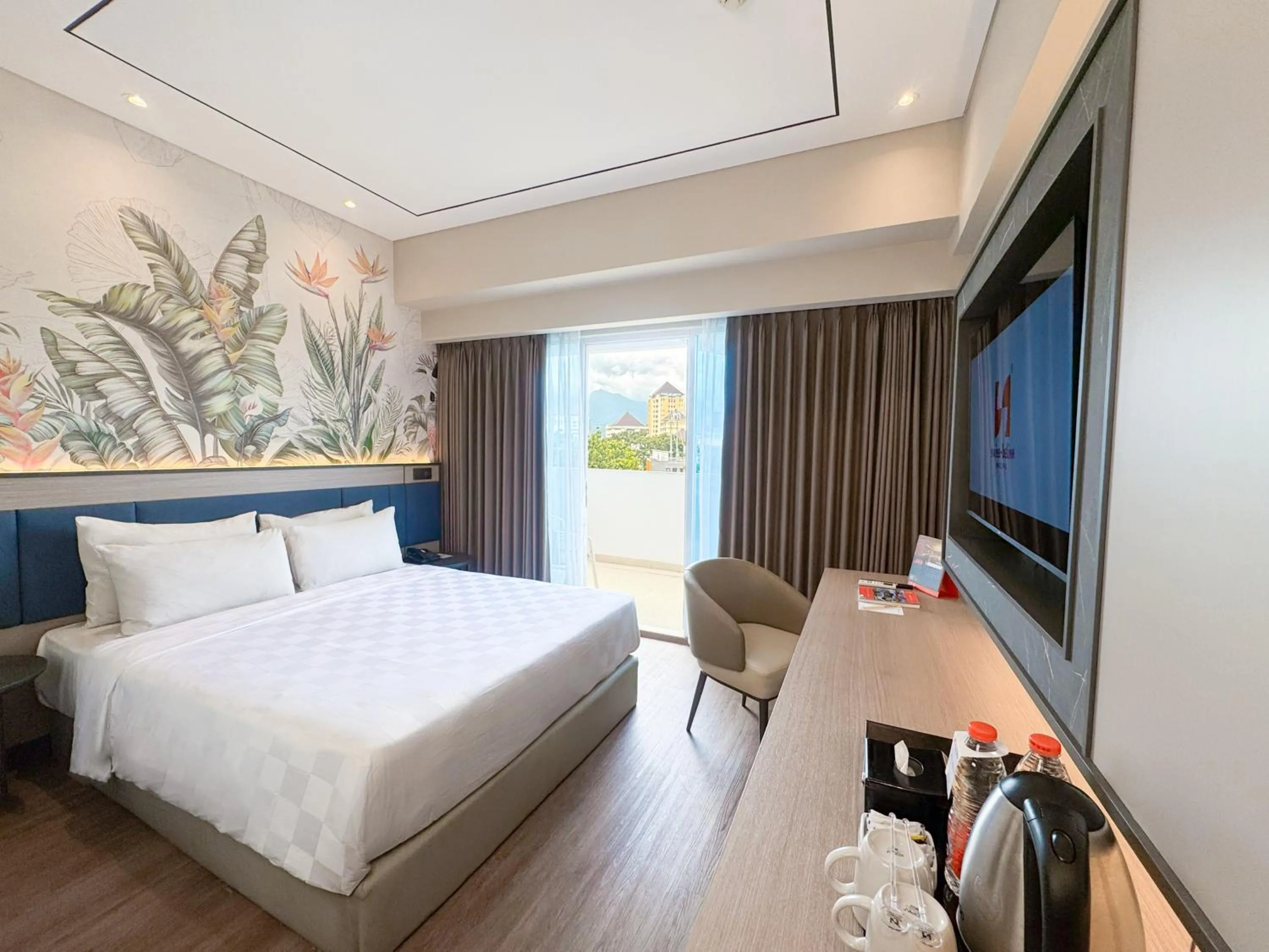 Bed in Swiss-Belinn Malang