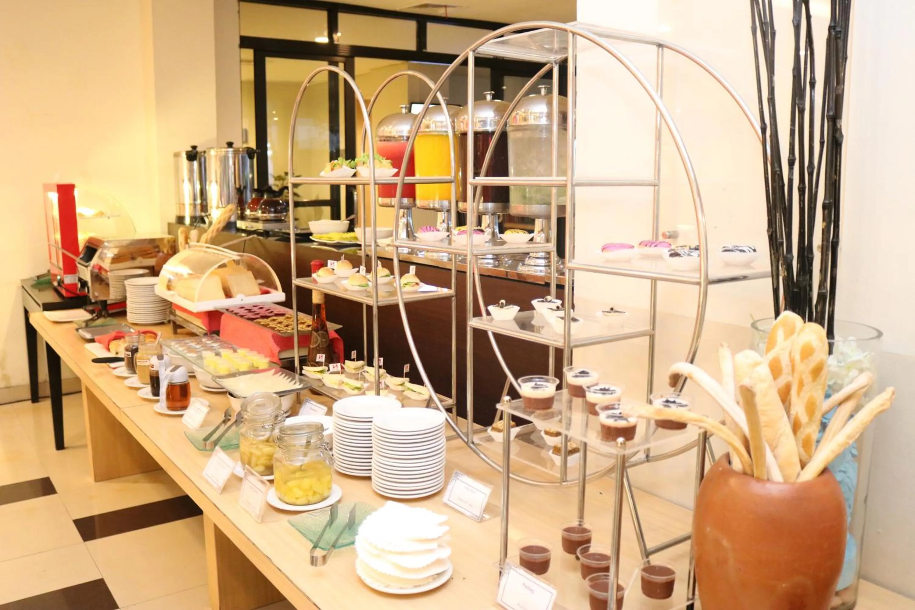 Breakfast in Swiss-Belinn Malang