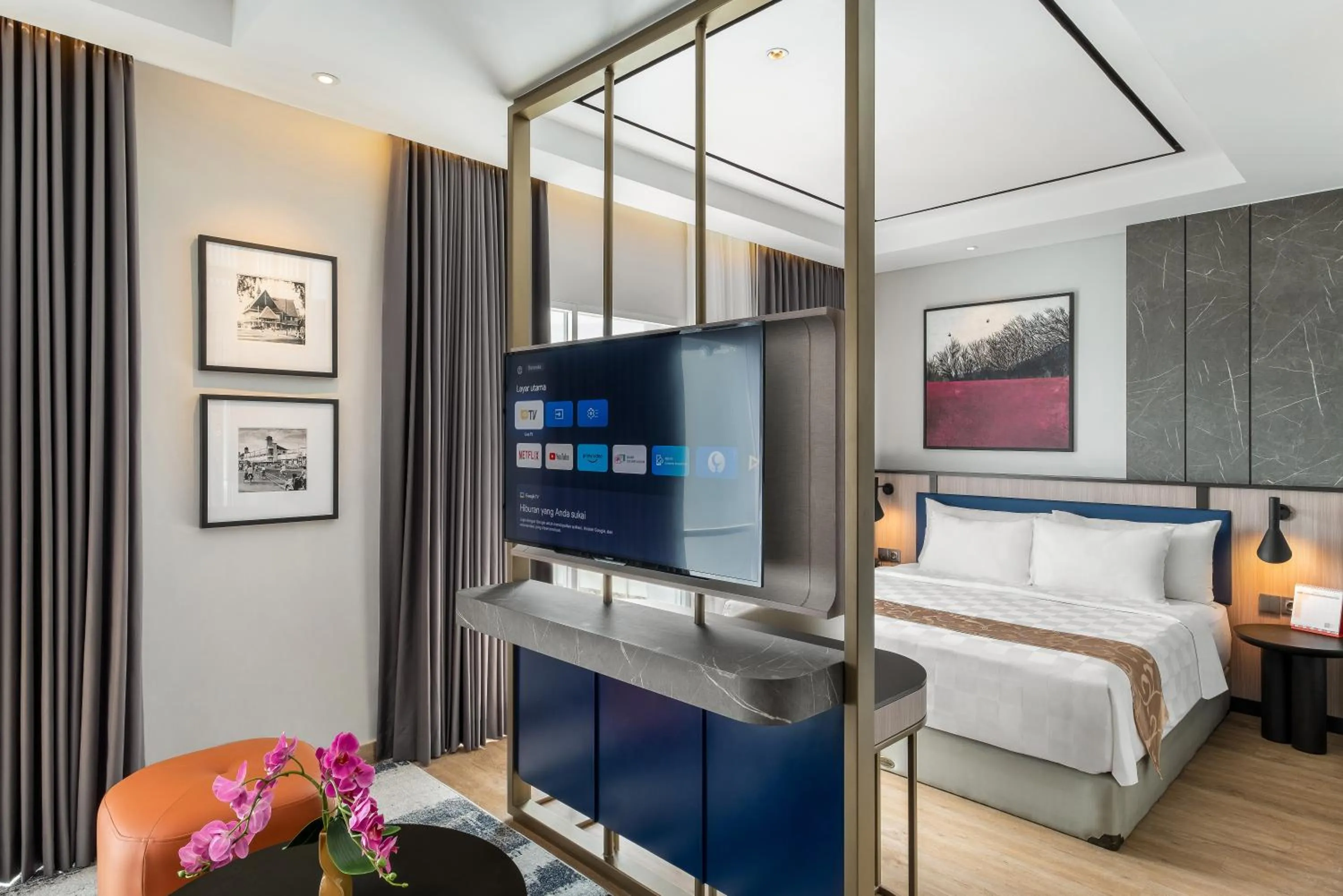 TV and multimedia, Bed in Swiss-Belinn Malang