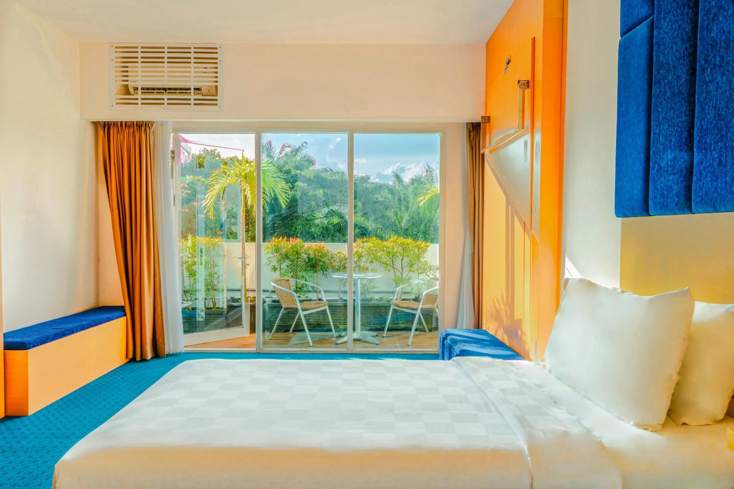 Bed in Swiss-Belinn Malang