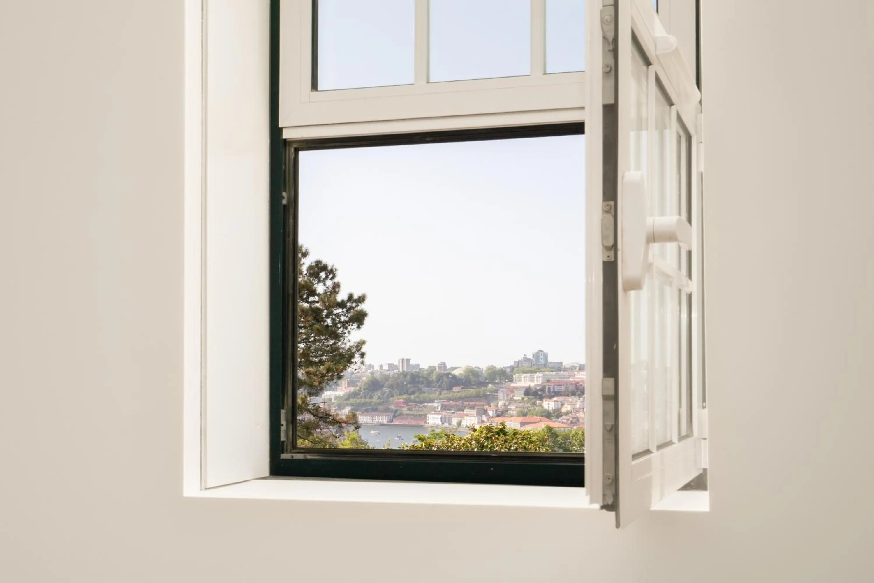 Day in FONTE SANTA Manor House