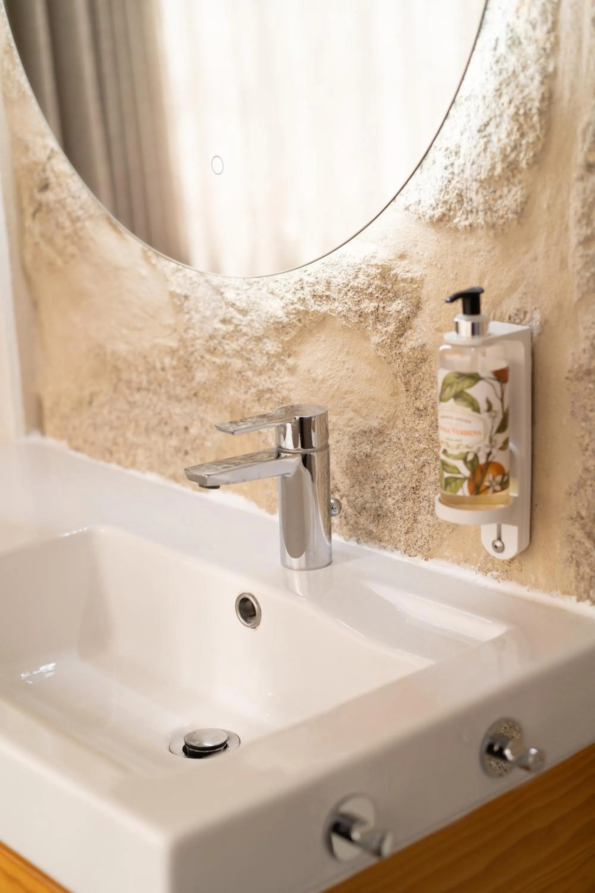 Bathroom in FONTE SANTA Manor House