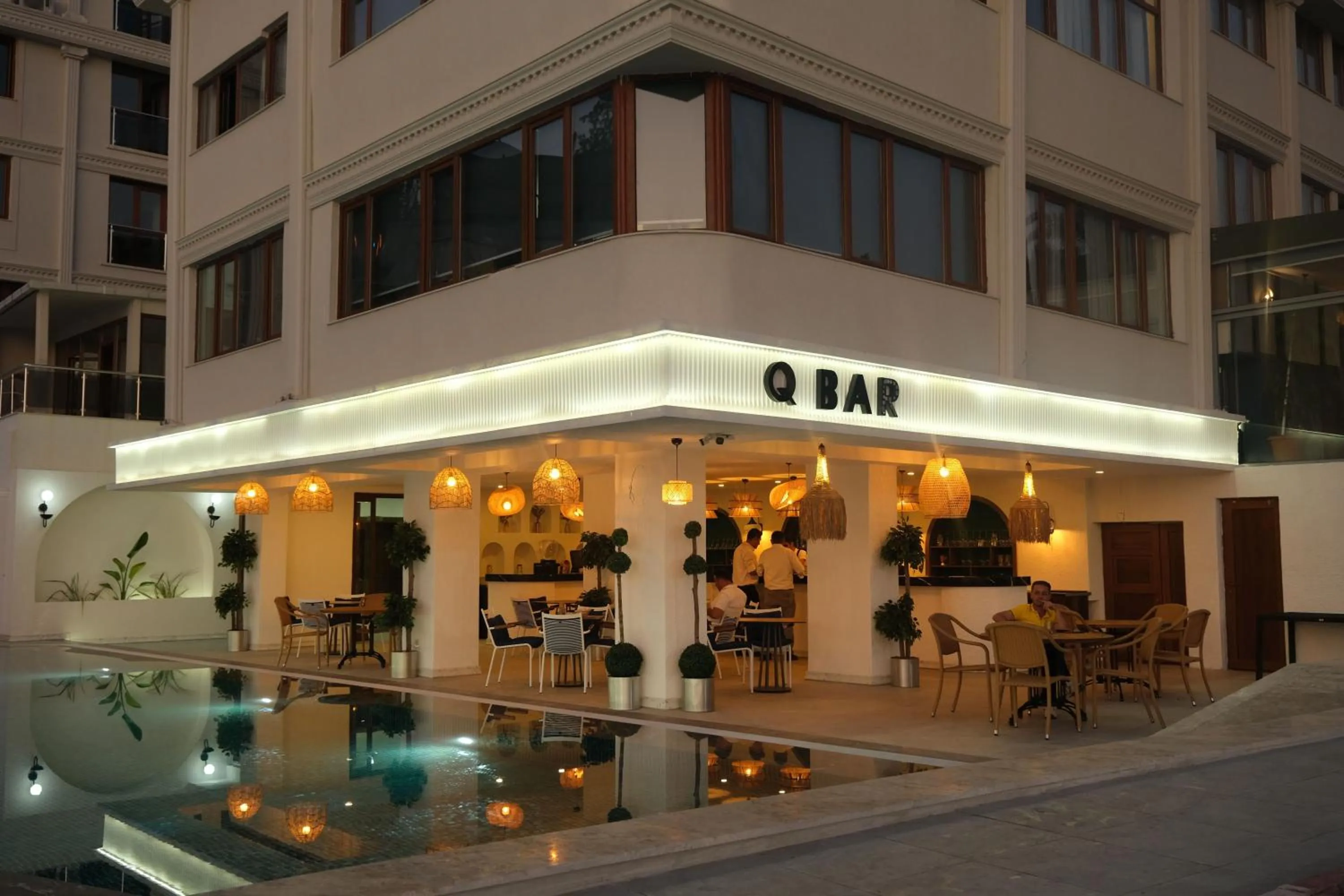 Lounge or bar in Qinn Hotel