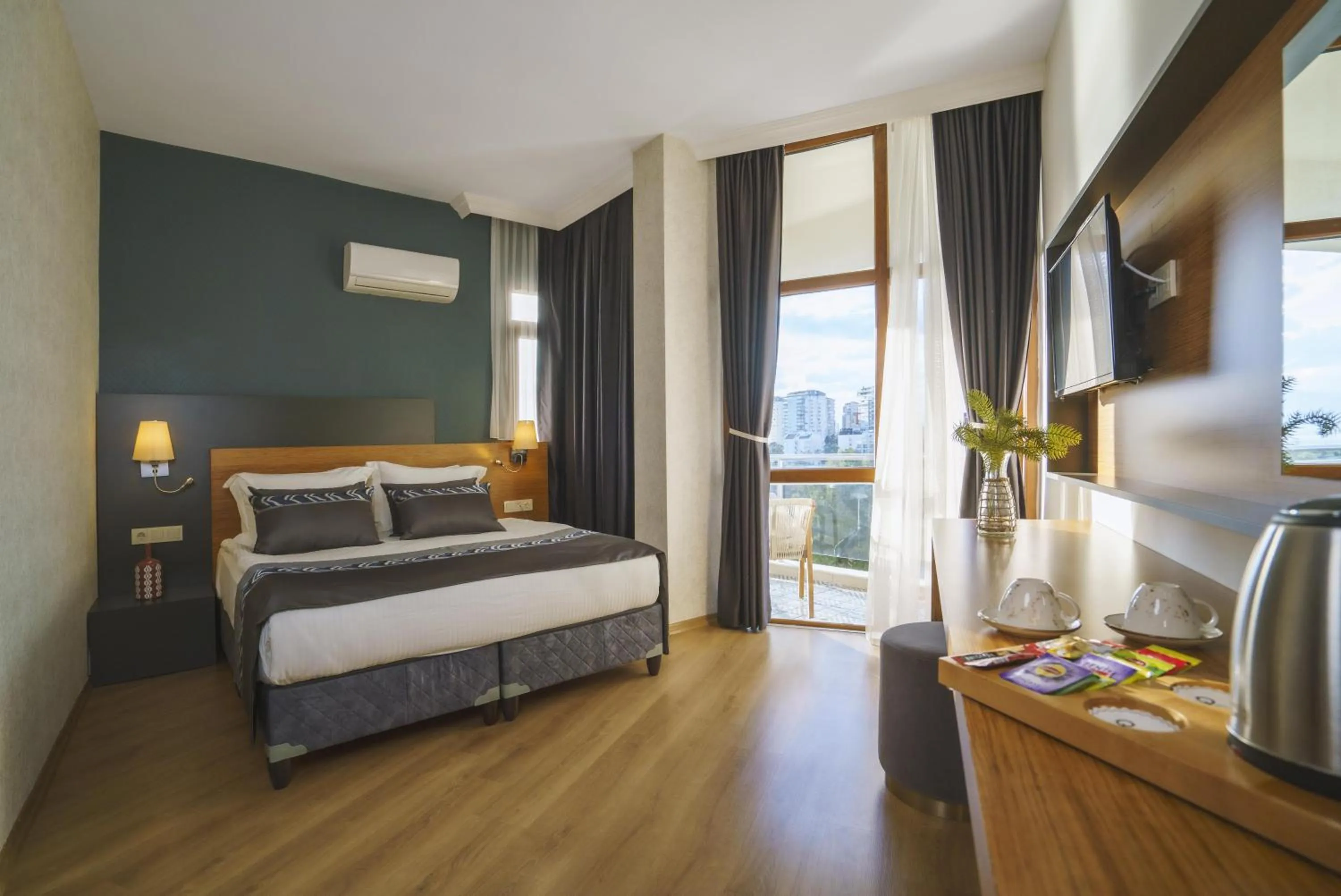 Photo of the whole room, Bed in Qinn Hotel