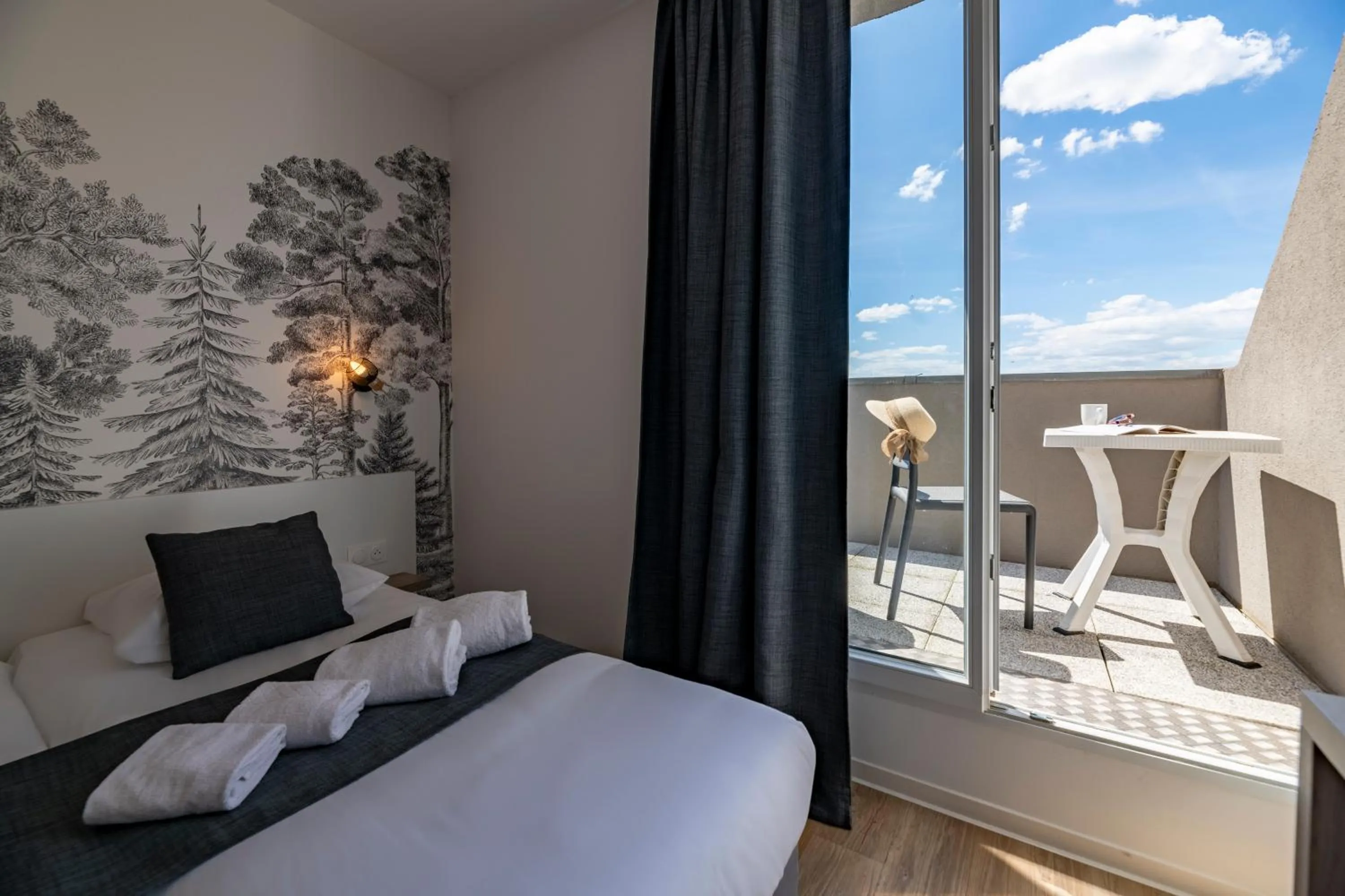 Bed in Lagrange Apart Hôtel Mulhouse Saint Sauveur