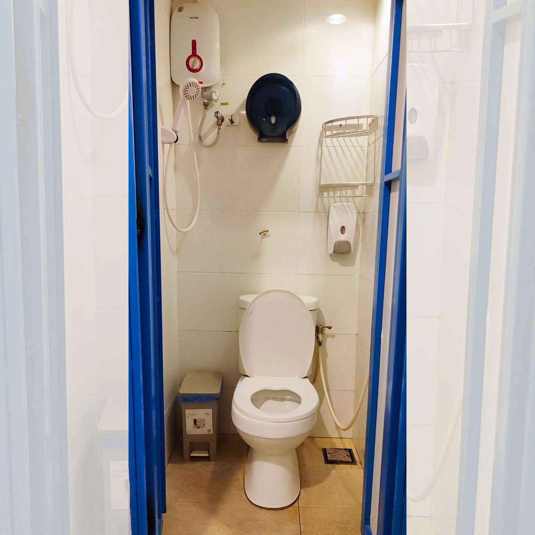 Bathroom in Bestow Capsule Hostel