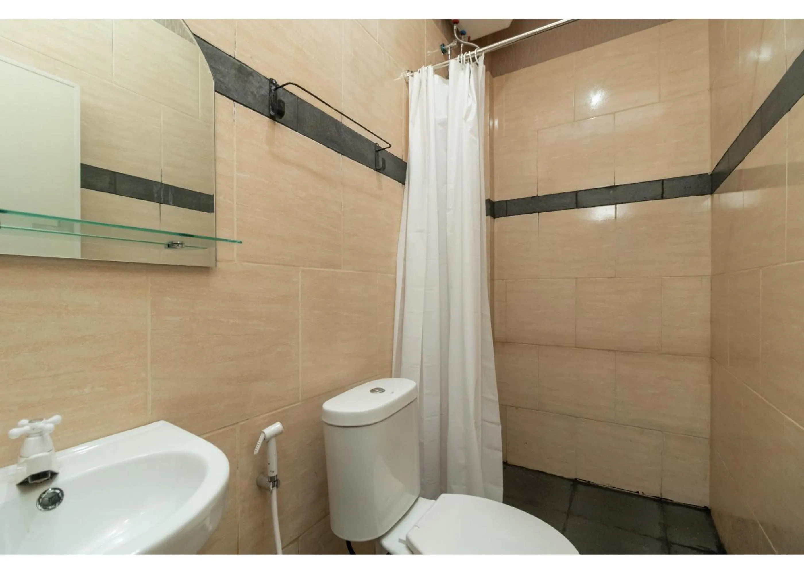 RedDoorz @ Jalan Srikandi Pekanbaru