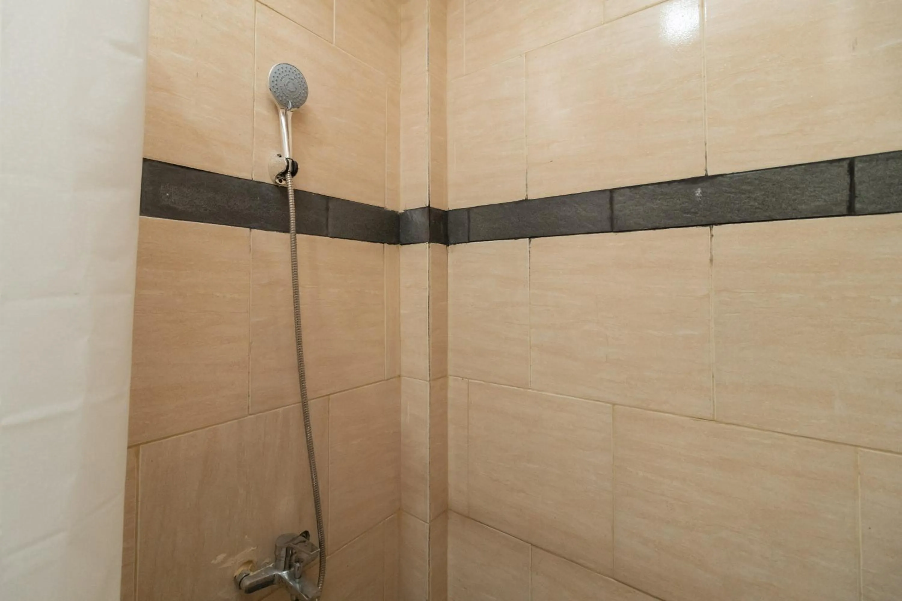 RedDoorz @ Jalan Srikandi Pekanbaru