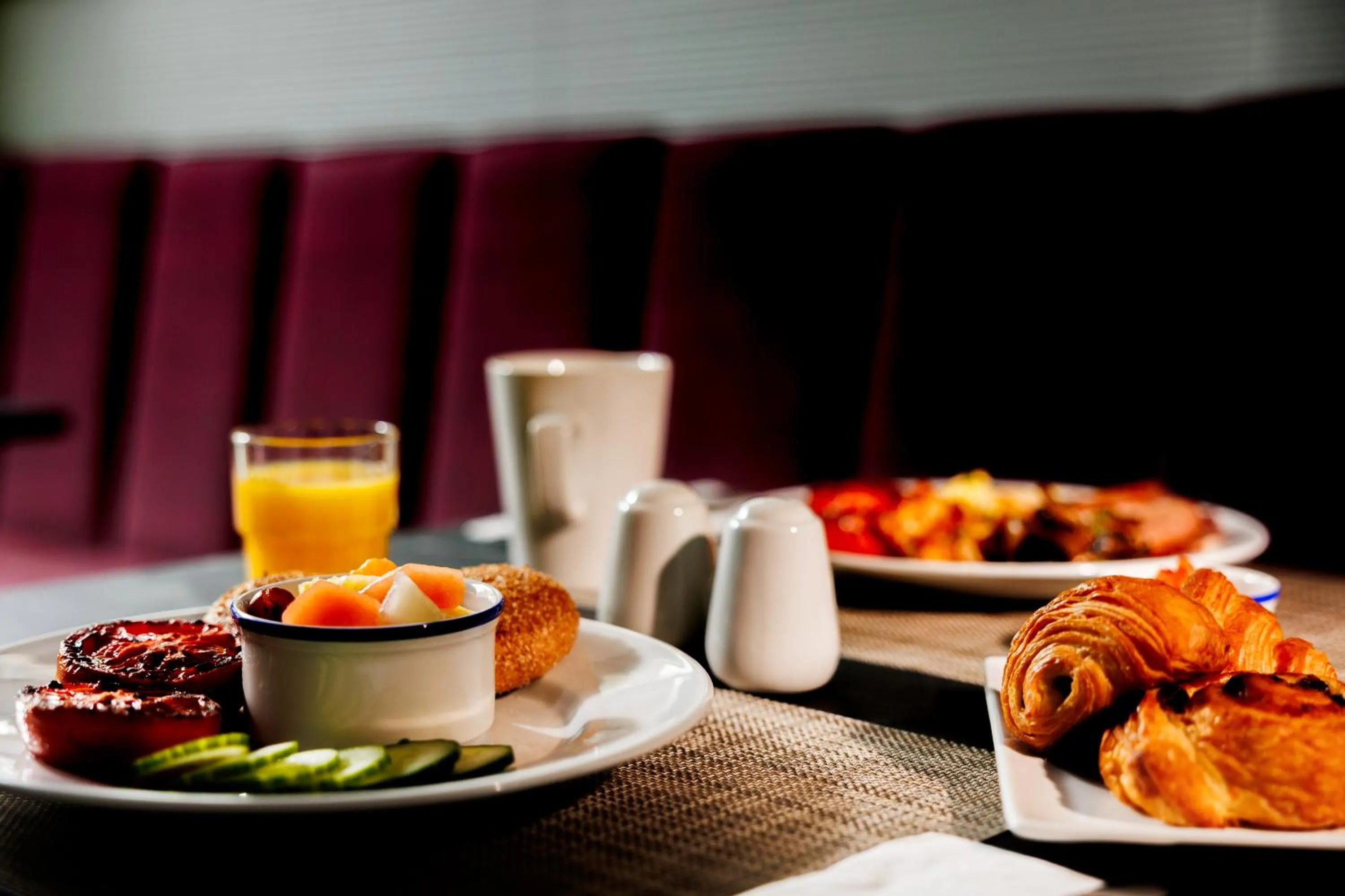 Breakfast in Riu Plaza London Victoria