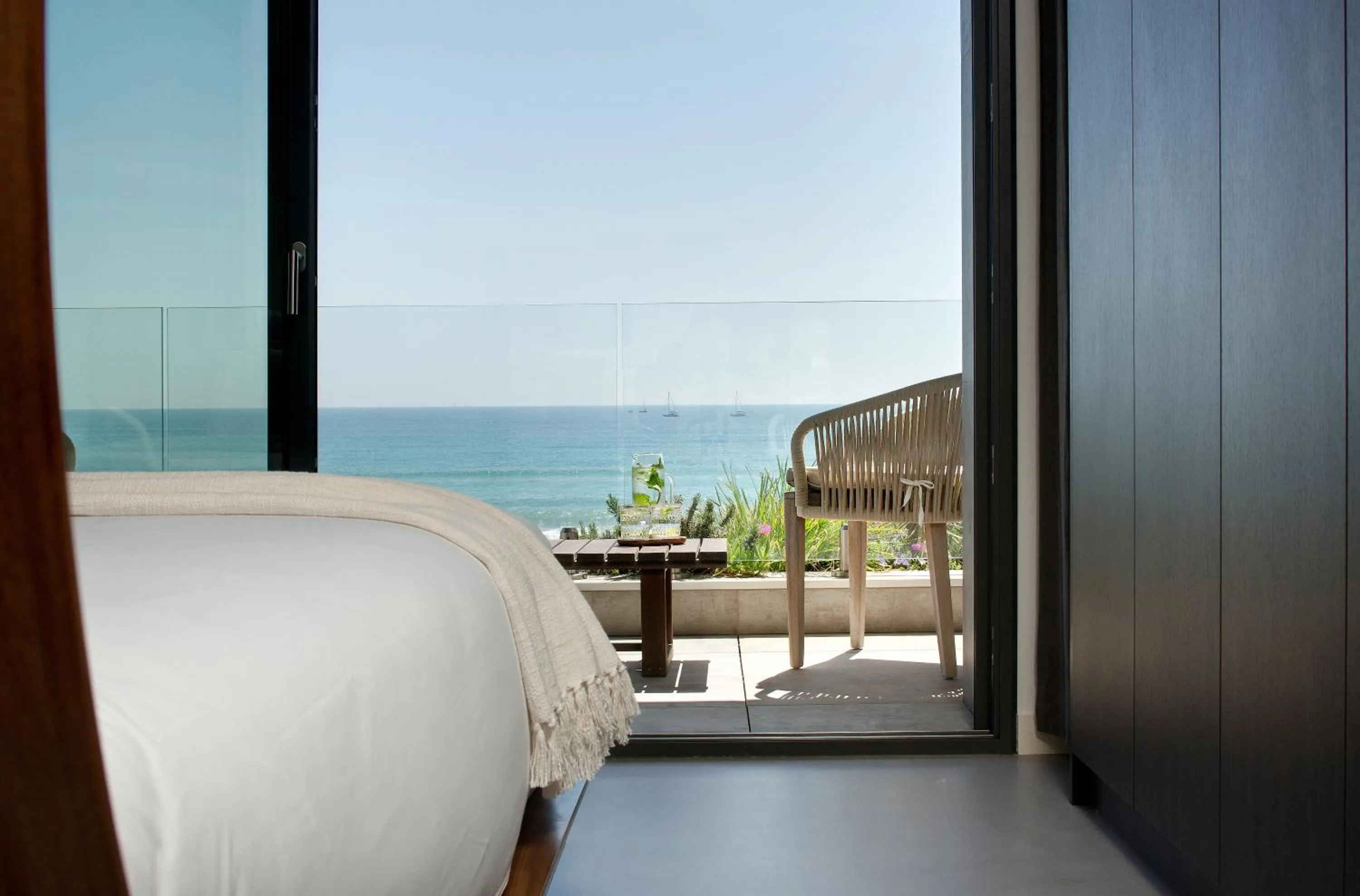 Bed in Villa Miramar Frontignan