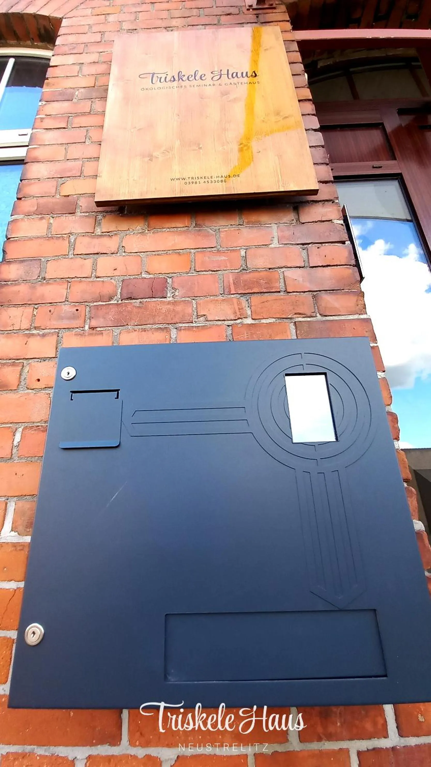 Property building in Triskele Haus - Ökologisches Gästehaus der Heilstätte Strelitz